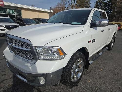 2017 RAM 1500 Laramie Quad Cab 4WD