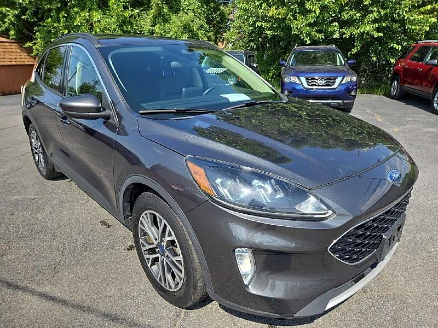 2020 GRAY /BLACK Ford Escape SEL (1FMCU0H69LU) with an 1.5L L3 engine, 6A transmission, located at 3304 Woodville Road, Northwood, OH, 43619, (419) 210-8019, 41.612694, -83.480743 - We are #1 Auto Loan Dealer for Good Bad or No Credit we have hundreds of vehicles to choose from, stop on in or just fill out our online application to get approved for auto financing and see your credit score for free by visiting our website today. We have Low Payment Options and Terms Available - Photo#6