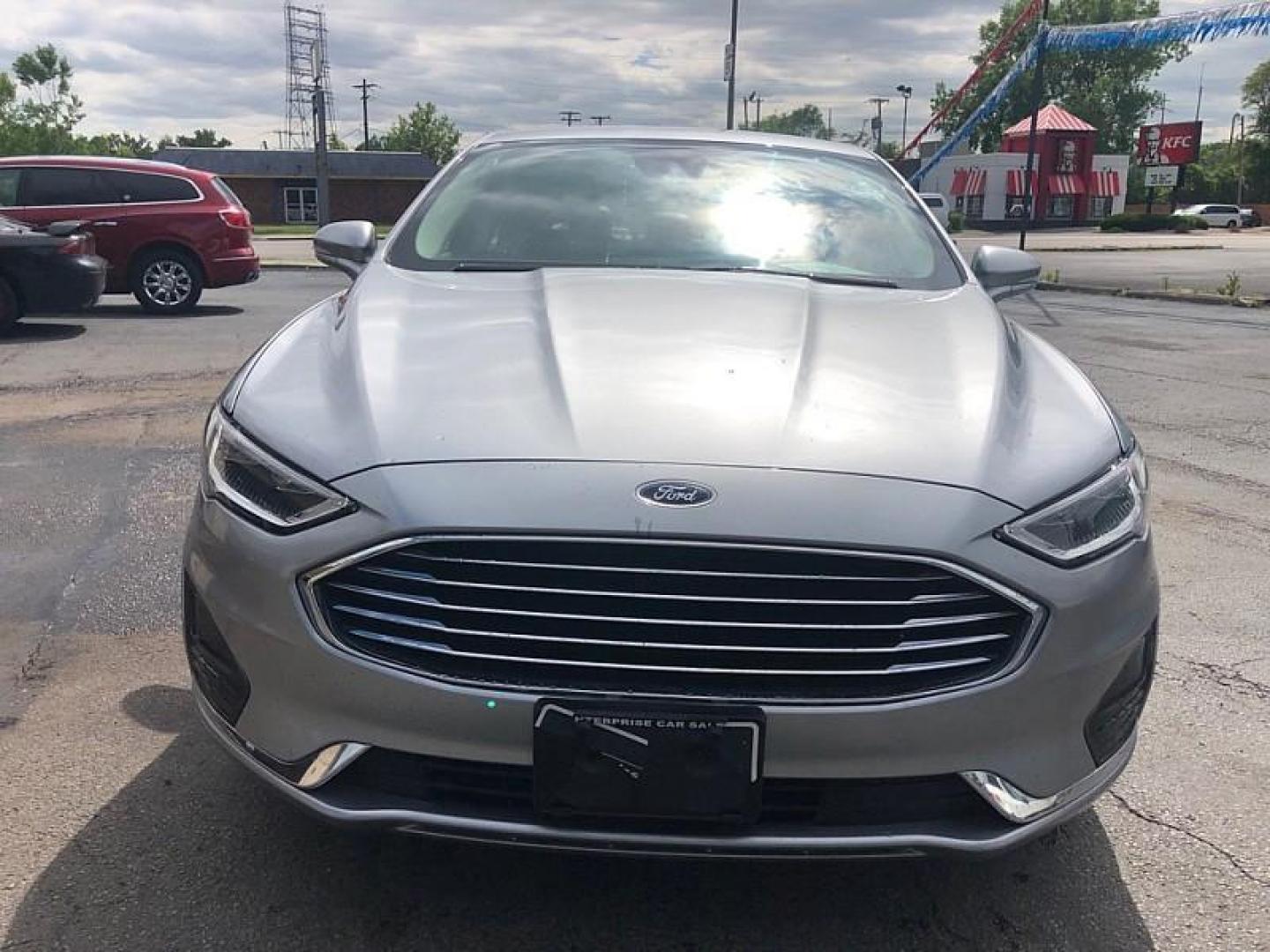 2020 SILVER /BLACK Ford Fusion SEL (3FA6P0CD5LR) with an 1.5L L4 DOHC 16V engine, 6A transmission, located at 3304 Woodville Road, Northwood, OH, 43619, (419) 210-8019, 41.612694, -83.480743 - We are #1 Auto Loan Dealer for Good Bad or No Credit we have hundreds of vehicles to choose from, stop on in or just fill out our online application to get approved for auto financing and see your credit score for free by visiting our website today. We have Low Payment Options and Terms Available - Photo#7