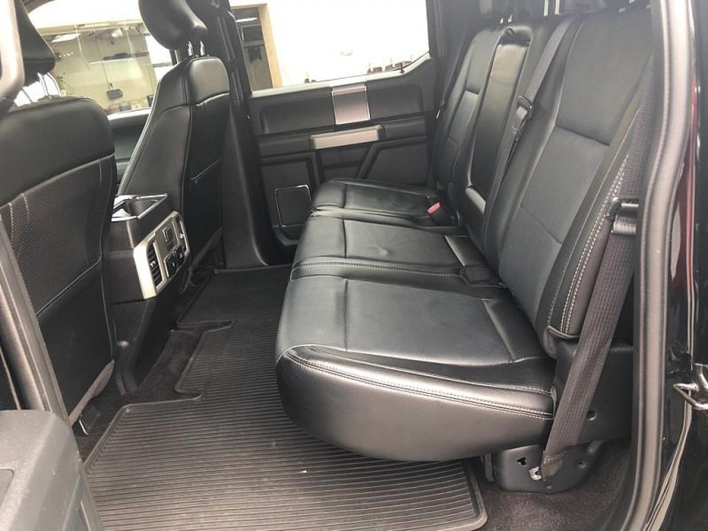 2017 BLACK /BLACK Ford F-150 XLT SuperCrew 6.5-ft. Bed 4WD (1FTEW1EG9HF) with an 3.5L V6 TURBO engine, 6A transmission, located at 3304 Woodville Road, Northwood, OH, 43619, (419) 210-8019, 41.612694, -83.480743 - Photo#11