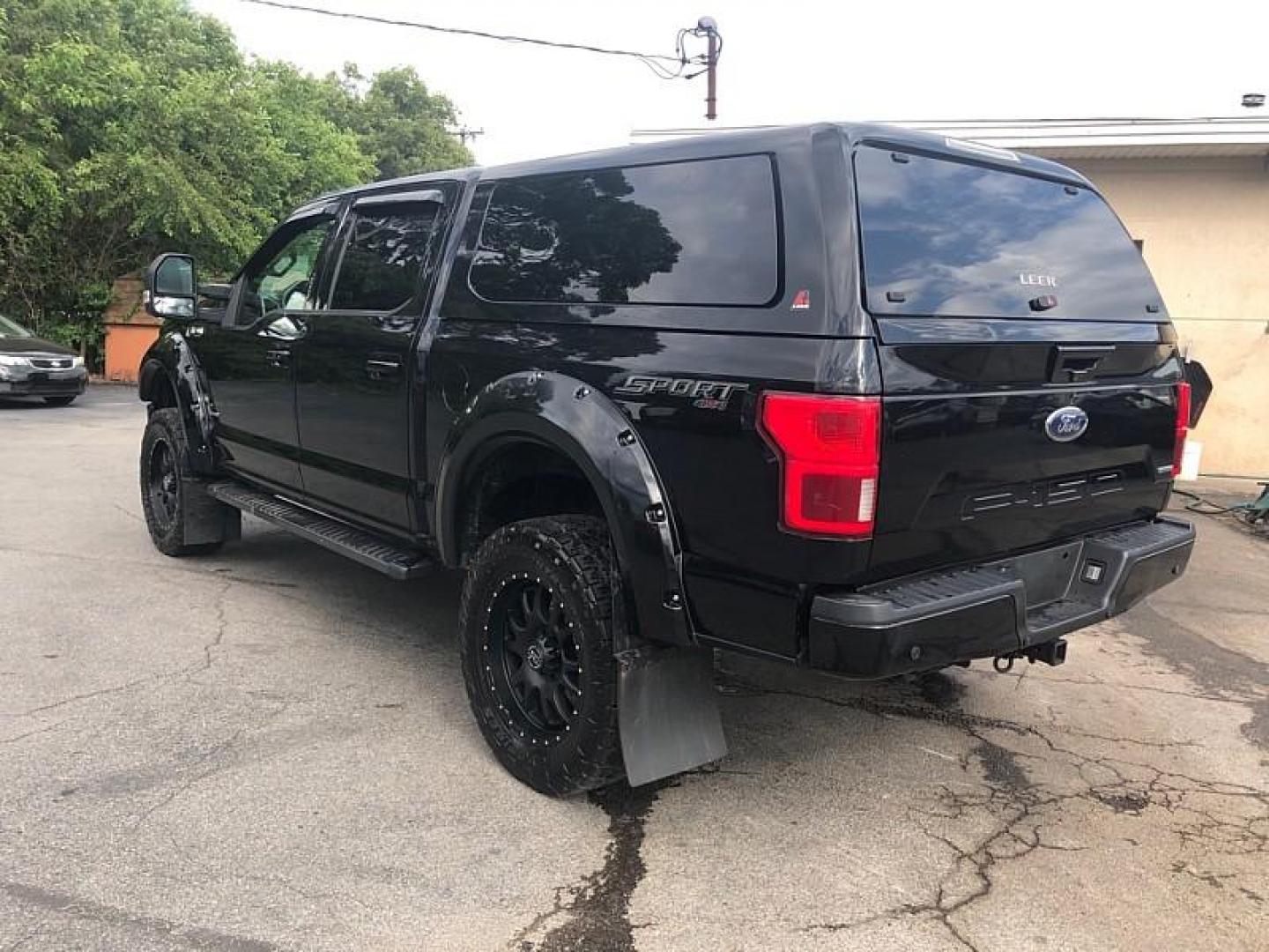 2017 BLACK /BLACK Ford F-150 XLT SuperCrew 6.5-ft. Bed 4WD (1FTEW1EG9HF) with an 3.5L V6 TURBO engine, 6A transmission, located at 3304 Woodville Road, Northwood, OH, 43619, (419) 210-8019, 41.612694, -83.480743 - We are #1 Auto Loan Dealer for Good Bad or No Credit we have hundreds of vehicles to choose from, stop on in or just fill out our online application to get approved for auto financing and see your credit score for free by visiting our website today. We have Low Payment Options and Terms Available - Photo#2