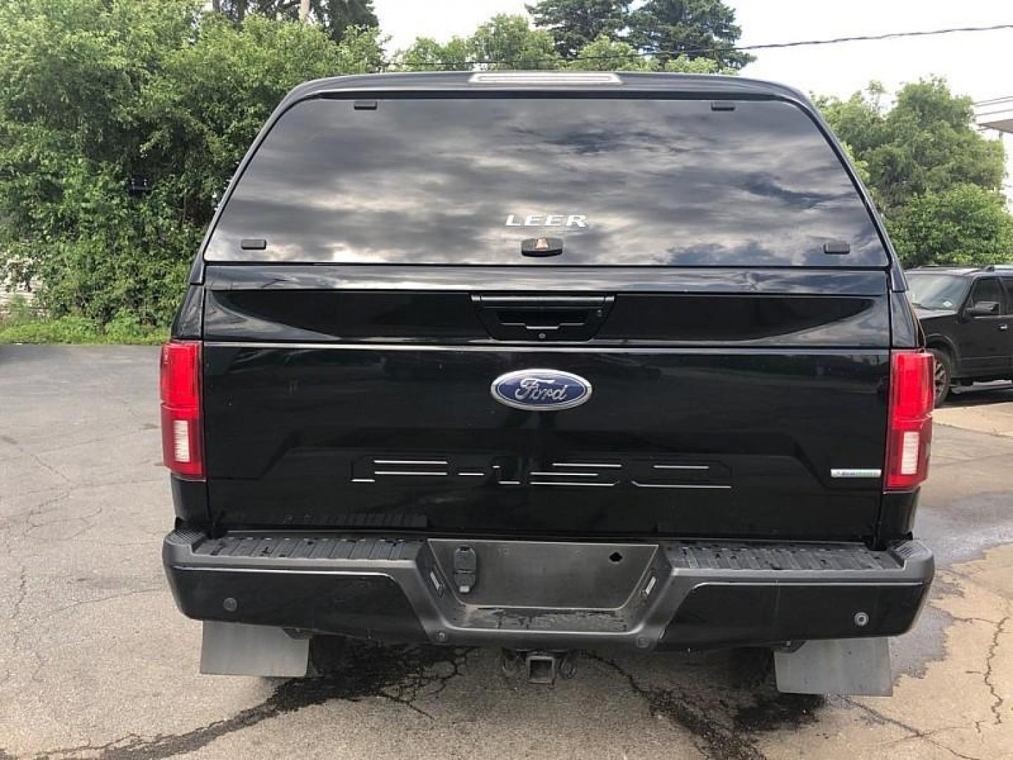 2017 BLACK /BLACK Ford F-150 XLT SuperCrew 6.5-ft. Bed 4WD (1FTEW1EG9HF) with an 3.5L V6 TURBO engine, 6A transmission, located at 3304 Woodville Road, Northwood, OH, 43619, (419) 210-8019, 41.612694, -83.480743 - We are #1 Auto Loan Dealer for Good Bad or No Credit we have hundreds of vehicles to choose from, stop on in or just fill out our online application to get approved for auto financing and see your credit score for free by visiting our website today. We have Low Payment Options and Terms Available - Photo#3