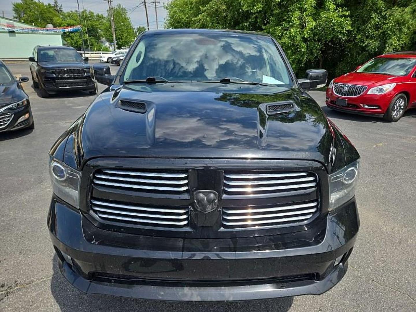 2013 BLACK /BLACK RAM 1500 Sport Crew Cab SWB 4WD (1C6RR7MT1DS) with an 5.7L V8 OHV 16V engine, 6-Speed Automatic transmission, located at 3304 Woodville Road, Northwood, OH, 43619, (419) 210-8019, 41.612694, -83.480743 - We are #1 Auto Loan Dealer for Good Bad or No Credit we have hundreds of vehicles to choose from, stop on in or just fill out our online application to get approved for auto financing and see your credit score for free by visiting our website today. We have Low Payment Options and Terms Available - Photo#3