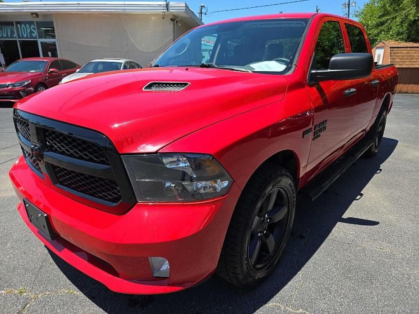 2019 RED /BLACK RAM 1500 Tradesman Crew Cab SWB 4WD (1C6RR7KT1KS) with an 5.7L V8 OHV 16V engine, 8A transmission, located at 3304 Woodville Road, Northwood, OH, 43619, (419) 210-8019, 41.612694, -83.480743 - We are #1 Auto Loan Dealer for Good Bad or No Credit we have hundreds of vehicles to choose from, stop on in or just fill out our online application to get approved for auto financing and see your credit score for free by visiting our website today. We have Low Payment Options and Terms Available - Photo#0