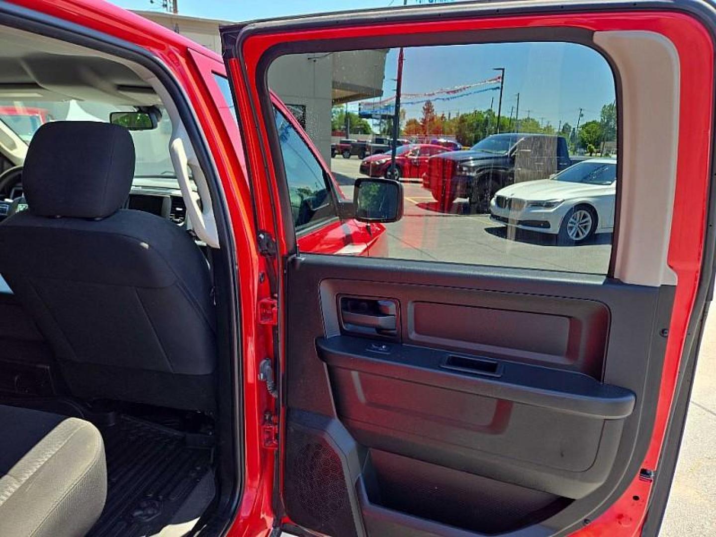 2019 RED /BLACK RAM 1500 Tradesman Crew Cab SWB 4WD (1C6RR7KT1KS) with an 5.7L V8 OHV 16V engine, 8A transmission, located at 3304 Woodville Road, Northwood, OH, 43619, (419) 210-8019, 41.612694, -83.480743 - Photo#12