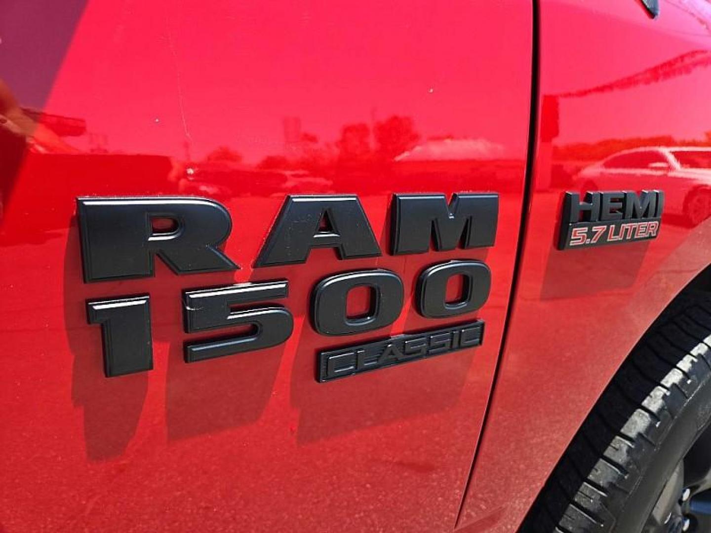 2019 RED /BLACK RAM 1500 Tradesman Crew Cab SWB 4WD (1C6RR7KT1KS) with an 5.7L V8 OHV 16V engine, 8A transmission, located at 3304 Woodville Road, Northwood, OH, 43619, (419) 210-8019, 41.612694, -83.480743 - Photo#15