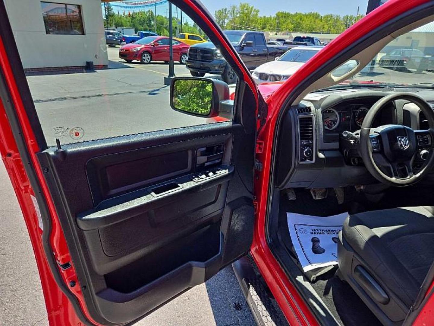 2019 RED /BLACK RAM 1500 Tradesman Crew Cab SWB 4WD (1C6RR7KT1KS) with an 5.7L V8 OHV 16V engine, 8A transmission, located at 3304 Woodville Road, Northwood, OH, 43619, (419) 210-8019, 41.612694, -83.480743 - Photo#8