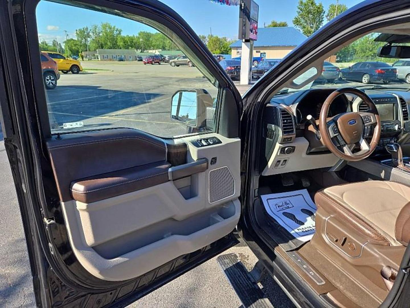 2019 BLACK /BROWN/TAN Ford F-150 XLT SuperCrew 6.5-ft. Bed 4WD (1FTEW1EG9KF) with an 3.5L V6 TURBO engine, 6A transmission, located at 3304 Woodville Road, Northwood, OH, 43619, (419) 210-8019, 41.612694, -83.480743 - We are #1 Auto Loan Dealer for Good Bad or No Credit we have hundreds of vehicles to choose from, stop on in or just fill out our online application to get approved for auto financing and see your credit score for free by visiting our website today. We have Low Payment Options and Terms Available - Photo#8