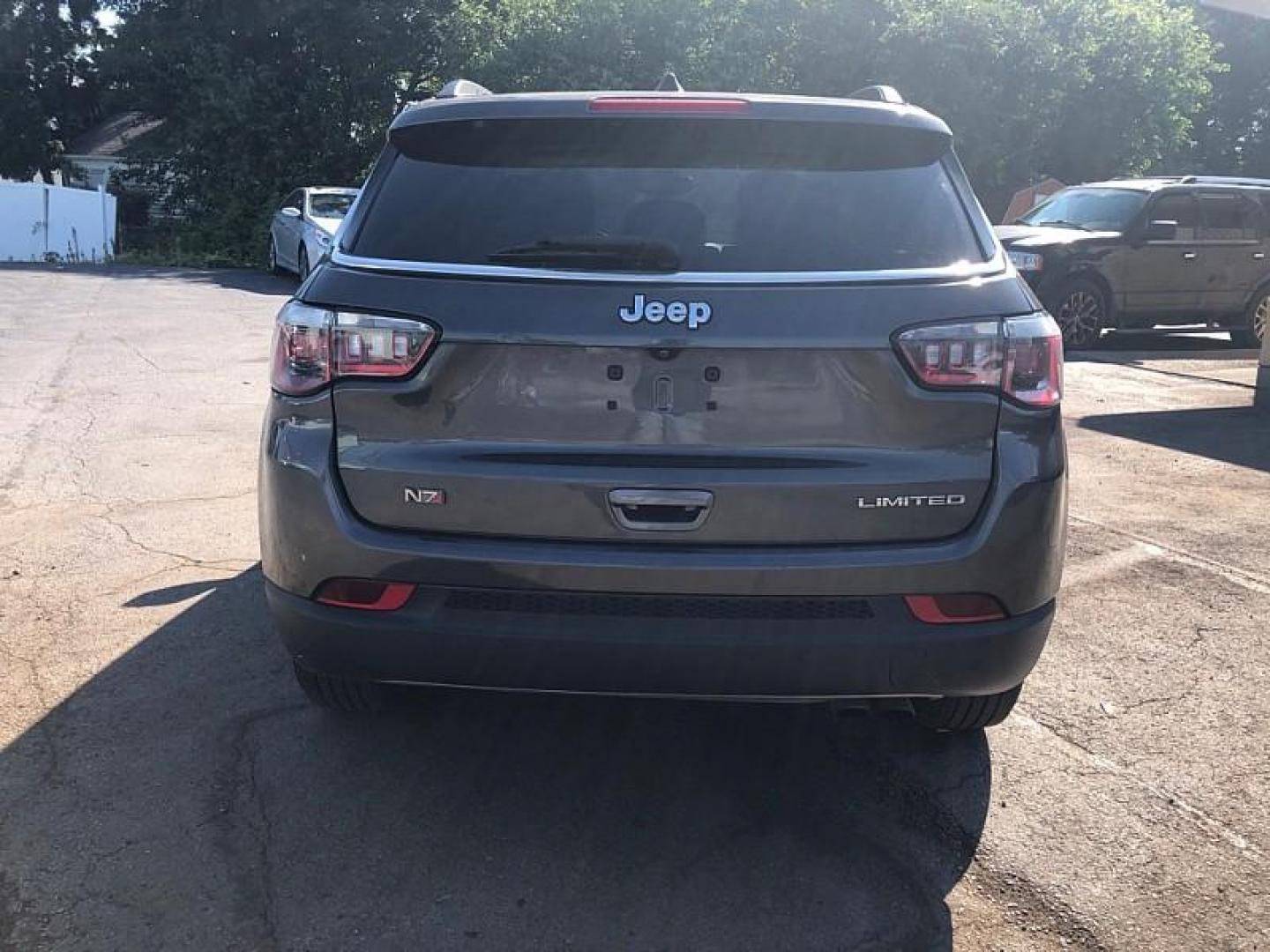 2019 GRAY /WHITE Jeep Compass Limited FWD (3C4NJCCB2KT) with an 2.4L L4 DOHC 16V engine, CVT transmission, located at 3304 Woodville Road, Northwood, OH, 43619, (419) 210-8019, 41.612694, -83.480743 - We are #1 Auto Loan Dealer for Good Bad or No Credit we have hundreds of vehicles to choose from, stop on in or just fill out our online application to get approved for auto financing and see your credit score for free by visiting our website today. We have Low Payment Options and Terms Available - Photo#3