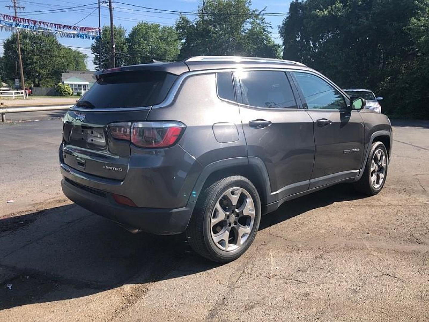 2019 GRAY /WHITE Jeep Compass Limited FWD (3C4NJCCB2KT) with an 2.4L L4 DOHC 16V engine, CVT transmission, located at 3304 Woodville Road, Northwood, OH, 43619, (419) 210-8019, 41.612694, -83.480743 - We are #1 Auto Loan Dealer for Good Bad or No Credit we have hundreds of vehicles to choose from, stop on in or just fill out our online application to get approved for auto financing and see your credit score for free by visiting our website today. We have Low Payment Options and Terms Available - Photo#4