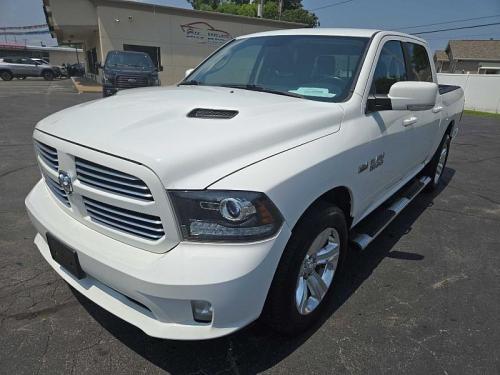 2016 RAM 1500 CREW CAB PICKUP 4-DR