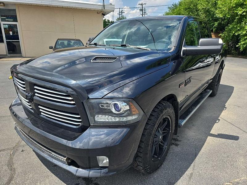 photo of 2016 RAM 1500 EXTENDED CAB PICKUP 4-DR