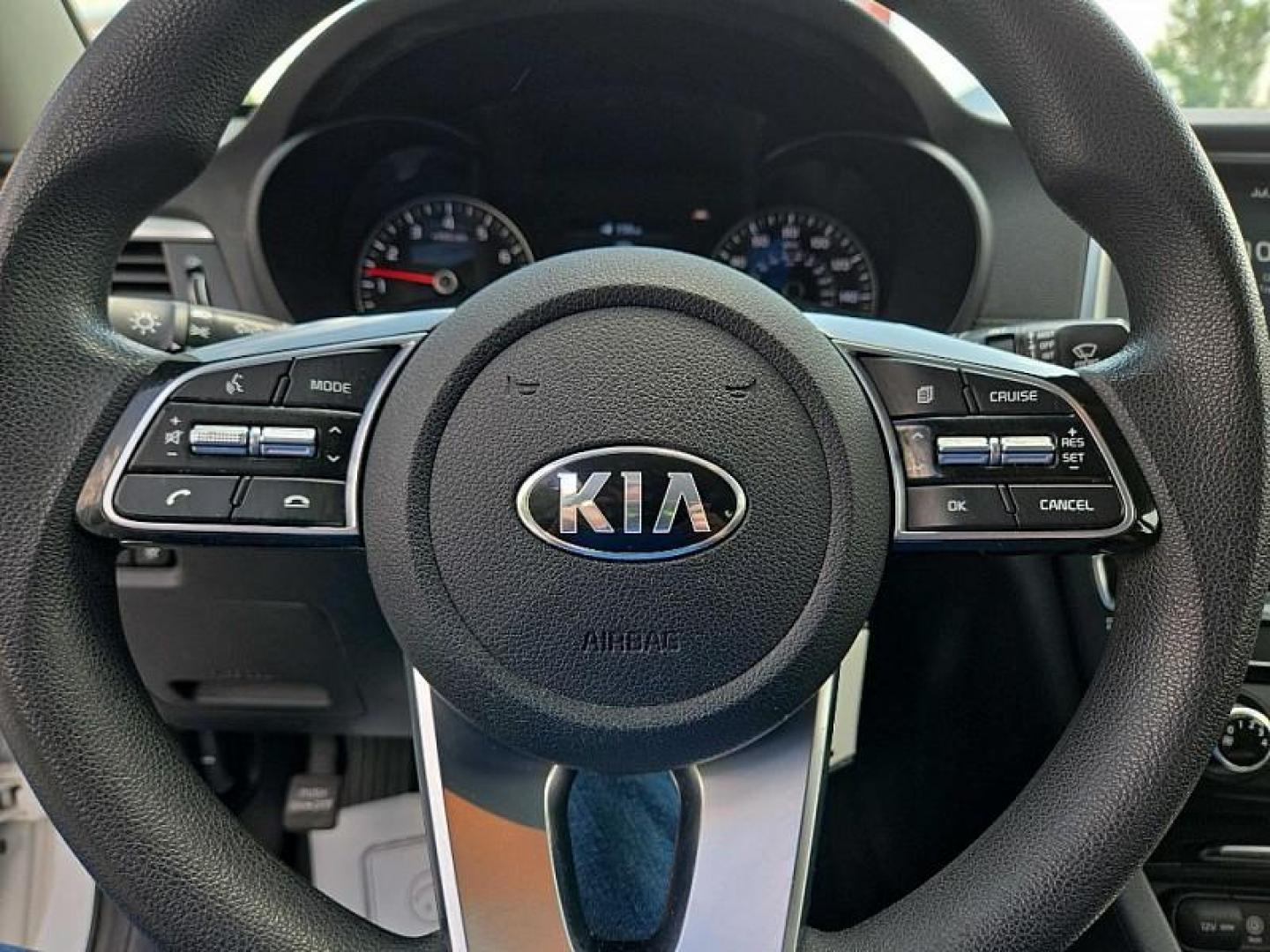 2020 WHITE /BLACK Kia Optima LX (5XXGT4L30LG) with an 2.4L L4 DOHC 16V engine, 6A transmission, located at 3304 Woodville Road, Northwood, OH, 43619, (419) 210-8019, 41.612694, -83.480743 - We are #1 Auto Loan Dealer for Good Bad or No Credit we have hundreds of vehicles to choose from, stop on in or just fill out our online application to get approved for auto financing and see your credit score for free by visiting our website today. We have Low Payment Options and Terms Available - Photo#19