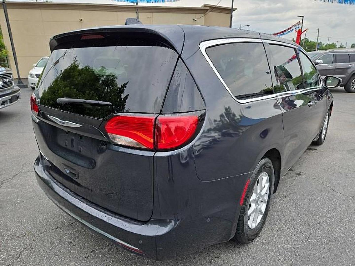 2020 GRAY /TAN Chrysler Pacifica Touring Plus (2C4RC1FG8LR) with an 3.6L V6 DOHC 24V engine, 9A transmission, located at 3304 Woodville Road, Northwood, OH, 43619, (419) 210-8019, 41.612694, -83.480743 - We are #1 Auto Loan Dealer for Good Bad or No Credit we have hundreds of vehicles to choose from, stop on in or just fill out our online application to get approved for auto financing and see your credit score for free by visiting our website today. We have Low Payment Options and Terms Available - Photo#4