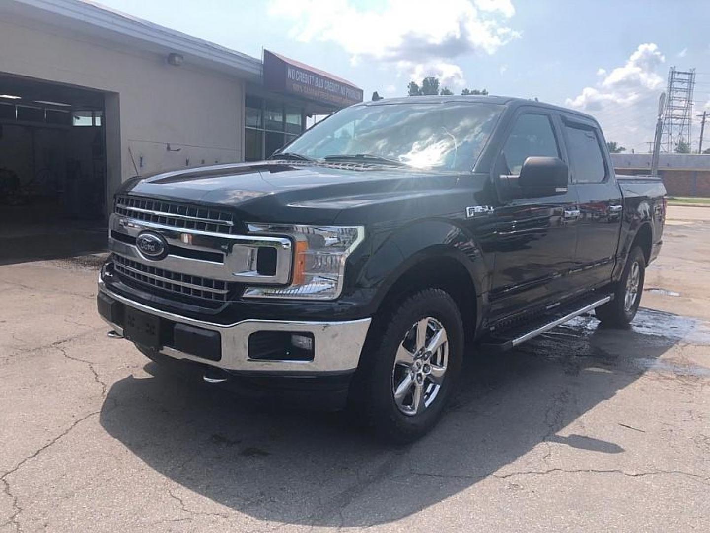 2018 BLACK /TAN Ford F-150 XLT SuperCrew 5.5-ft. Bed 4WD (1FTEW1EGXJF) with an 3.5L V6 TURBO engine, 6A transmission, located at 3304 Woodville Road, Northwood, OH, 43619, (419) 210-8019, 41.612694, -83.480743 - We are #1 Auto Loan Dealer for Good Bad or No Credit we have hundreds of vehicles to choose from, stop on in or just fill out our online application to get approved for auto financing and see your credit score for free by visiting our website today. We have Low Payment Options and Terms Available - Photo#0