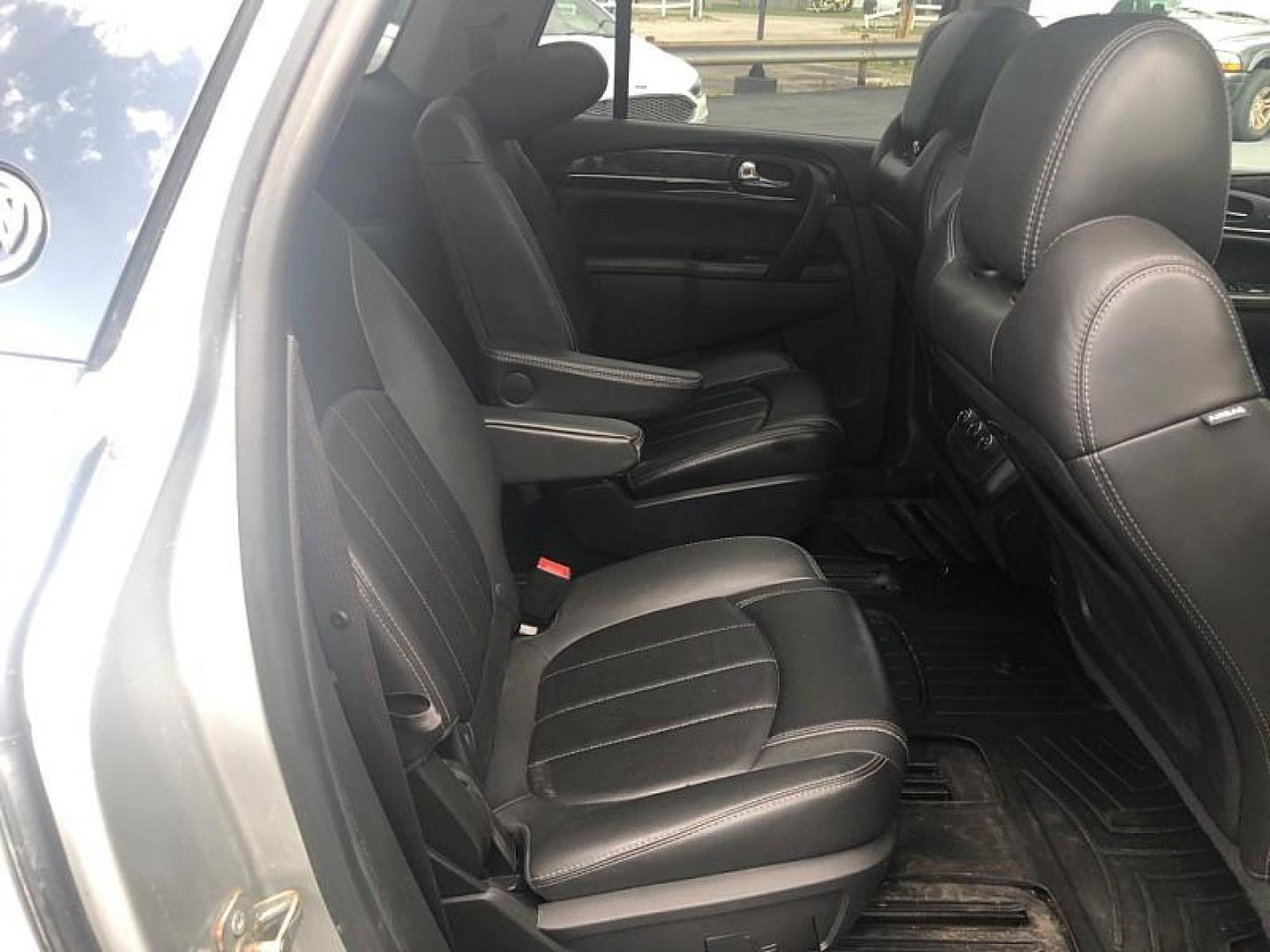 2015 SILVER /BLACK Buick Enclave Leather AWD (5GAKVBKD1FJ) with an 3.6L V6 DOHC 24V engine, 6-Speed Automatic Overdrive transmission, located at 3304 Woodville Road, Northwood, OH, 43619, (419) 210-8019, 41.612694, -83.480743 - We are #1 Auto Loan Dealer for Good Bad or No Credit we have hundreds of vehicles to choose from, stop on in or just fill out our online application to get approved for auto financing and see your credit score for free by visiting our website today. We have Low Payment Options and Terms Available - Photo#15