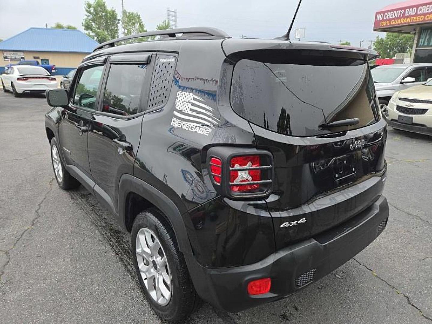 2017 BLACK /BLACK Jeep Renegade Latitude 4WD (ZACCJBBB5HP) with an 2.4L L4 DOHC 16V engine, 6M transmission, located at 3304 Woodville Road, Northwood, OH, 43619, (419) 210-8019, 41.612694, -83.480743 - We are #1 Auto Loan Dealer for Good Bad or No Credit we have hundreds of vehicles to choose from, stop on in or just fill out our online application to get approved for auto financing and see your credit score for free by visiting our website today. We have Low Payment Options and Terms Available - Photo#2