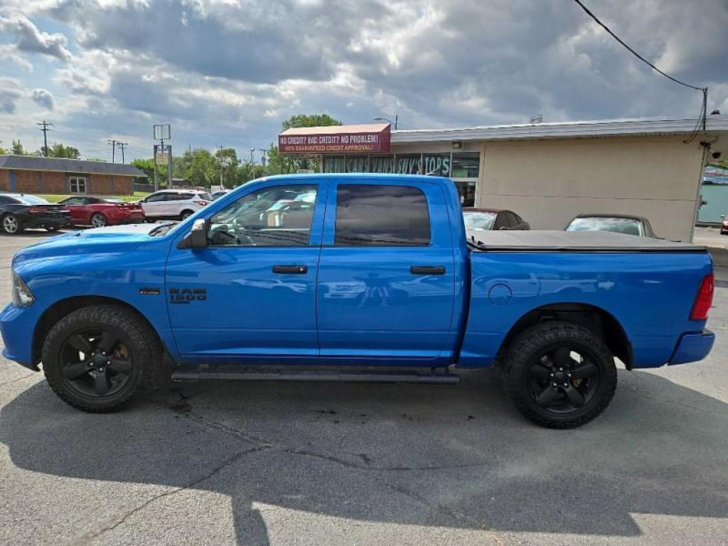 2019 BLUE /BLACK RAM 1500 Tradesman Crew Cab SWB 4WD (1C6RR7KT9KS) with an 5.7L V8 OHV 16V engine, 8A transmission, located at 3304 Woodville Road, Northwood, OH, 43619, (419) 210-8019, 41.612694, -83.480743 - We are #1 Auto Loan Dealer for Good Bad or No Credit we have hundreds of vehicles to choose from, stop on in or just fill out our online application to get approved for auto financing and see your credit score for free by visiting our website today. We have Low Payment Options and Terms Available - Photo#1