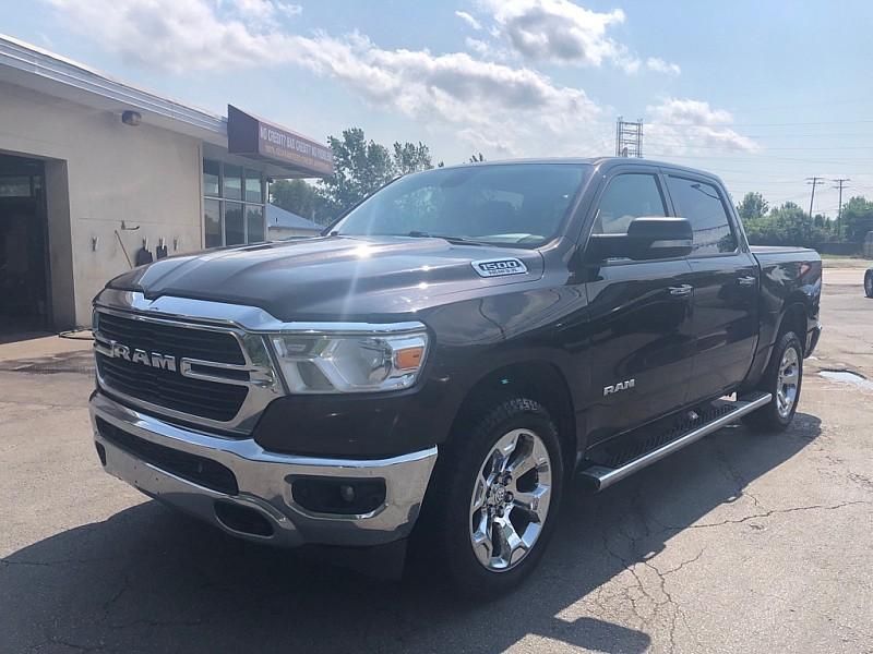 photo of 2019 RAM 1500 CREW CAB PICKUP 4-DR