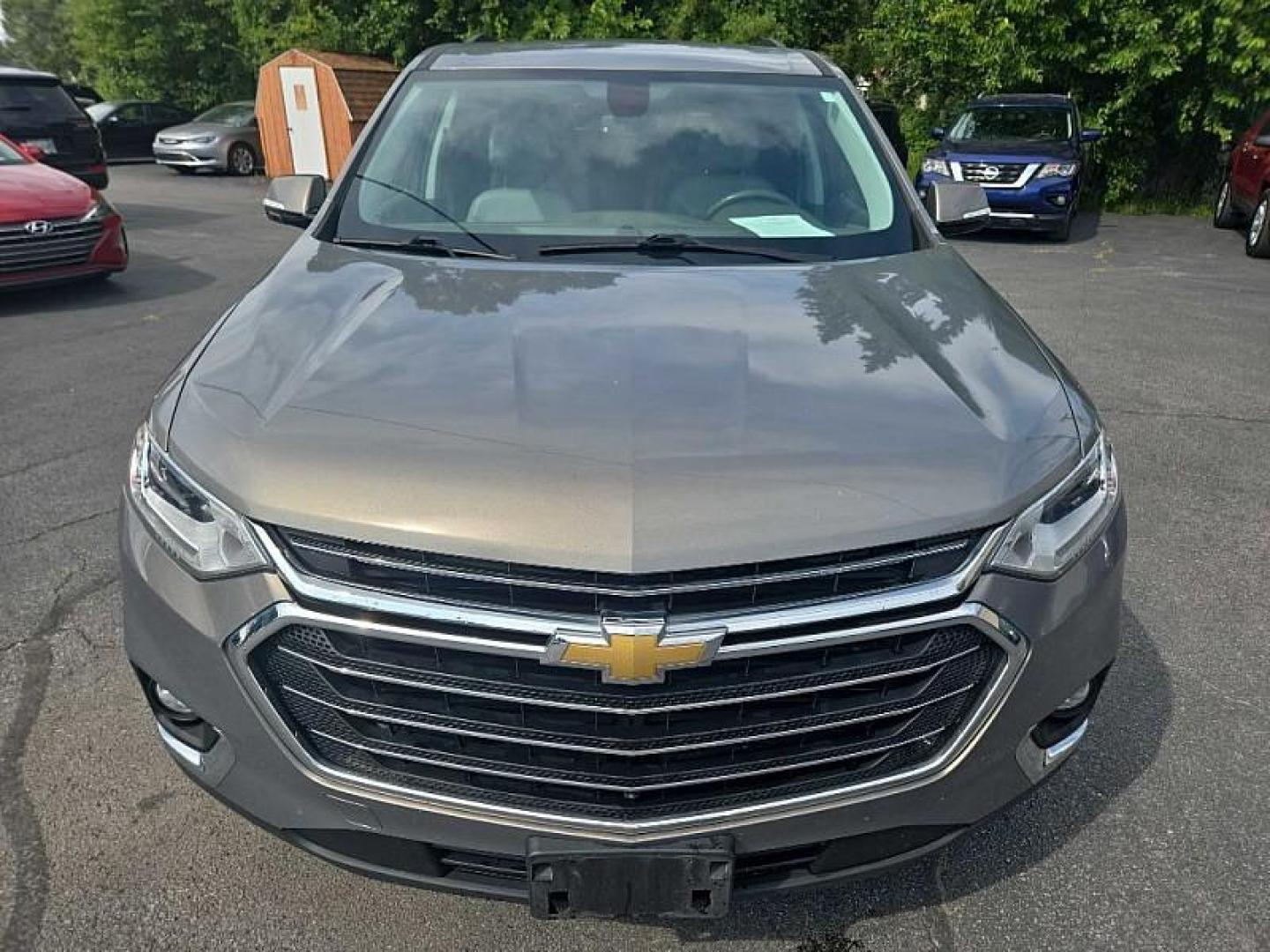 2019 GRAY /TAN Chevrolet Traverse LT Leather FWD (1GNERHKW6KJ) with an 3.6L V6 DOHC 24V engine, 9A transmission, located at 3304 Woodville Road, Northwood, OH, 43619, (419) 210-8019, 41.612694, -83.480743 - We are #1 Auto Loan Dealer for Good Bad or No Credit we have hundreds of vehicles to choose from, stop on in or just fill out our online application to get approved for auto financing and see your credit score for free by visiting our website today. We have Low Payment Options and Terms Available - Photo#7