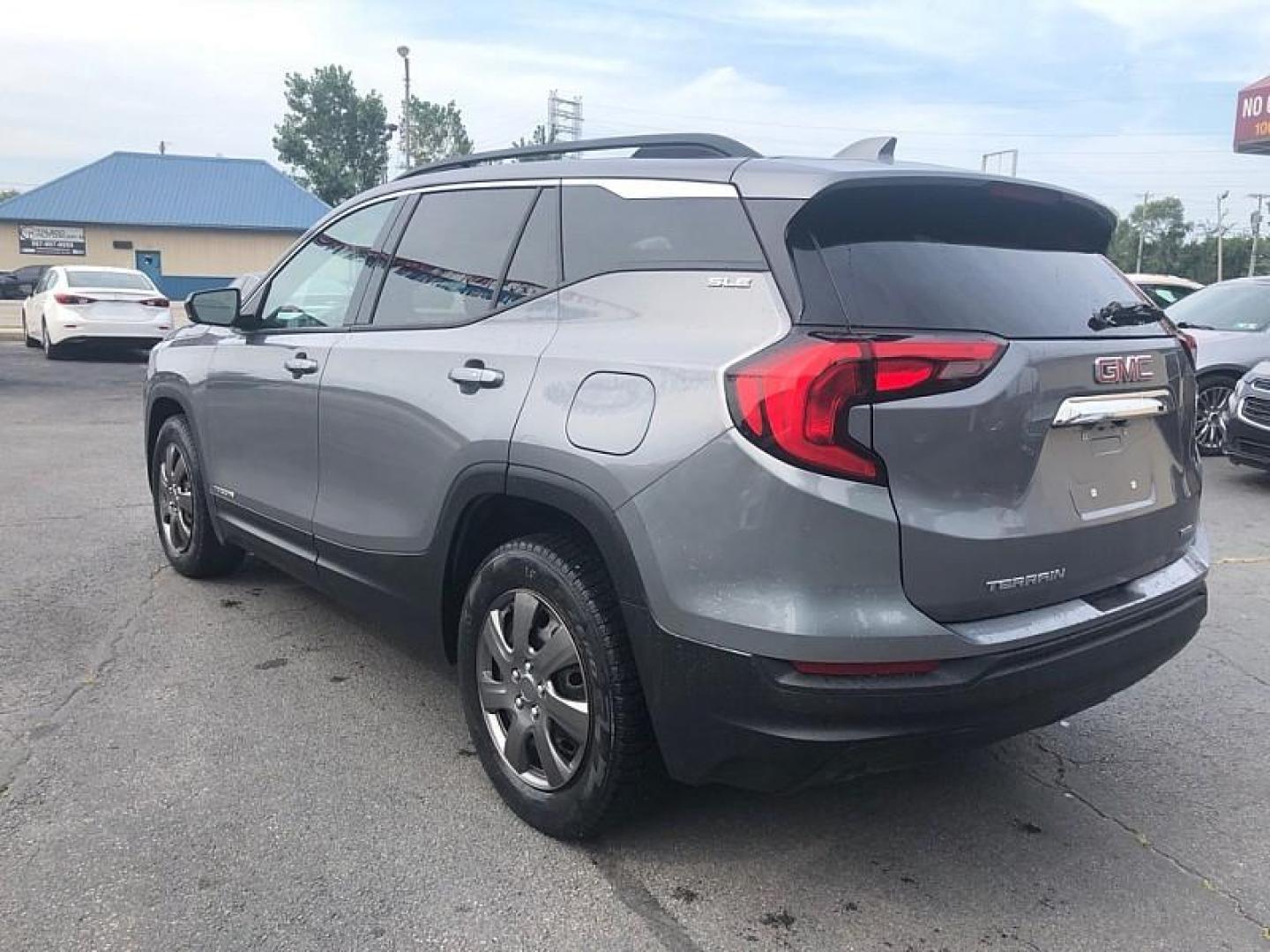 2018 GRAY /BLACK GMC Terrain SLE AWD (3GKALTEV6JL) with an 1.4L L4 DOHC 16V TURBO engine, 6A transmission, located at 3304 Woodville Road, Northwood, OH, 43619, (419) 210-8019, 41.612694, -83.480743 - We are #1 Auto Loan Dealer for Good Bad or No Credit we have hundreds of vehicles to choose from, stop on in or just fill out our online application to get approved for auto financing and see your credit score for free by visiting our website today. We have Low Payment Options and Terms Available - Photo#2