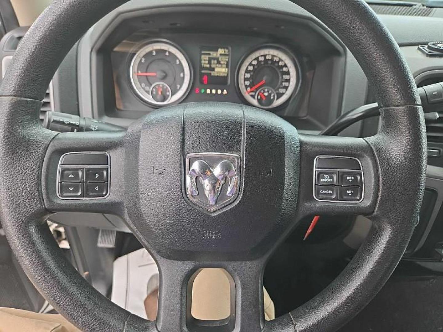 2015 WHITE /GREY RAM 1500 Tradesman Quad Cab 4WD (1C6RR7FT3FS) with an 5.7L V8 OHV 16V engine, 6-Speed Automatic transmission, located at 3304 Woodville Road, Northwood, OH, 43619, (419) 210-8019, 41.612694, -83.480743 - We are #1 Auto Loan Dealer for Good Bad or No Credit we have hundreds of vehicles to choose from, stop on in or just fill out our online application to get approved for auto financing and see your credit score for free by visiting our website today. We have Low Payment Options and Terms Available - Photo#18