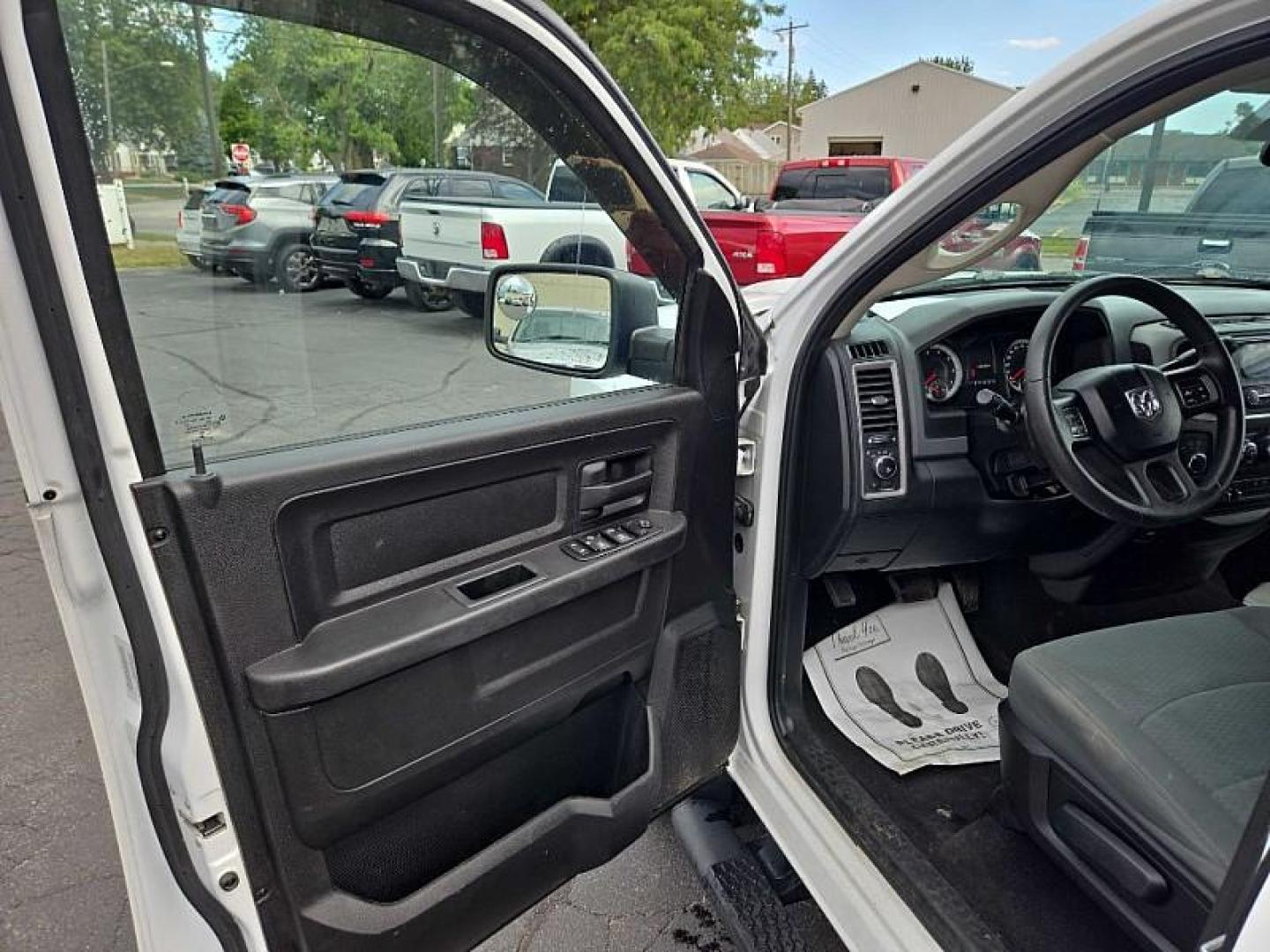 2015 WHITE /GREY RAM 1500 Tradesman Quad Cab 4WD (1C6RR7FT3FS) with an 5.7L V8 OHV 16V engine, 6-Speed Automatic transmission, located at 3304 Woodville Road, Northwood, OH, 43619, (419) 210-8019, 41.612694, -83.480743 - We are #1 Auto Loan Dealer for Good Bad or No Credit we have hundreds of vehicles to choose from, stop on in or just fill out our online application to get approved for auto financing and see your credit score for free by visiting our website today. We have Low Payment Options and Terms Available - Photo#8