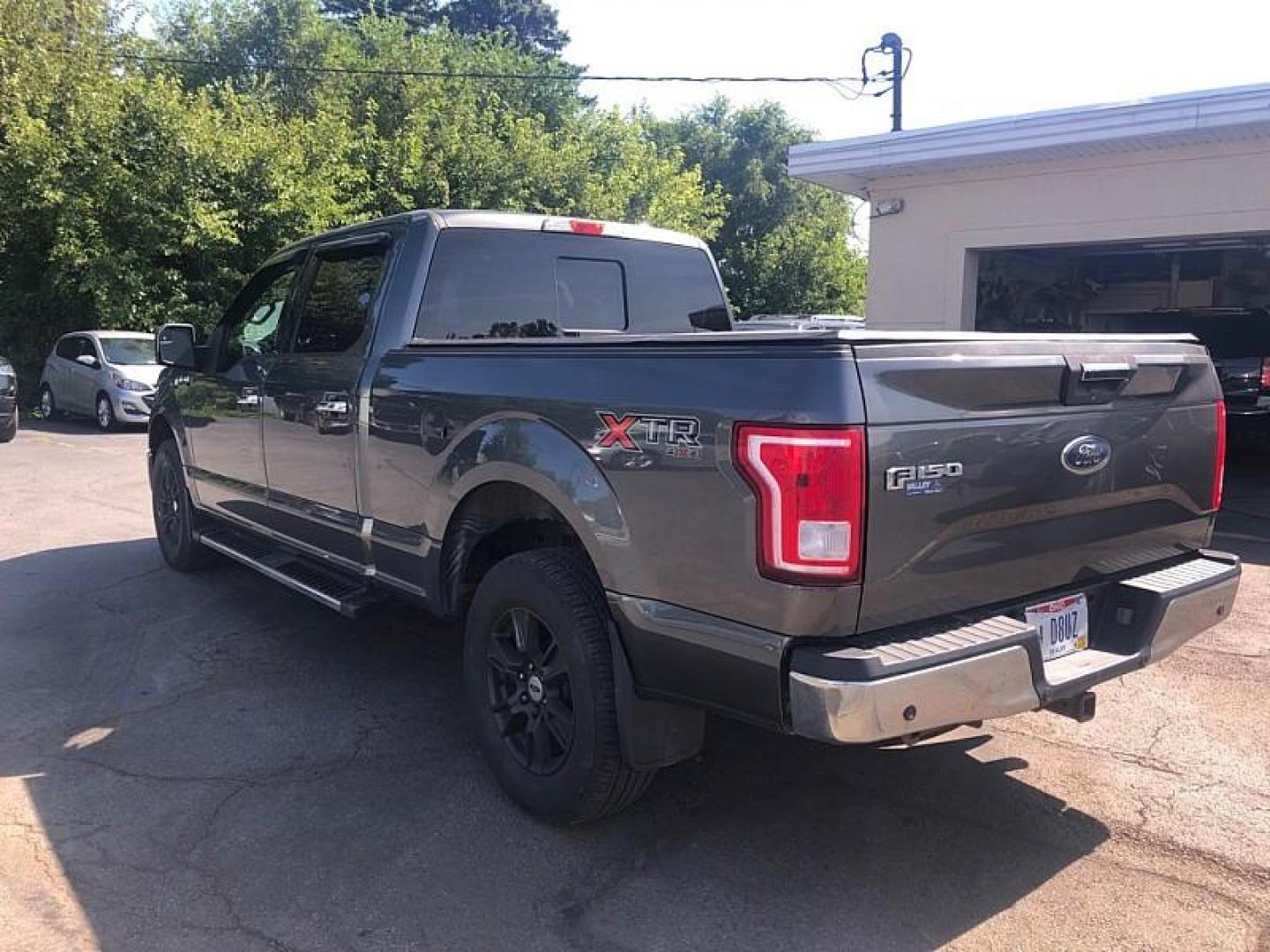 2017 GRAY /GREY Ford F-150 XL SuperCrew 6.5-ft. Bed 4WD (1FTFW1EF5HF) with an 5.0L V8 engine, 6A transmission, located at 3304 Woodville Road, Northwood, OH, 43619, (419) 210-8019, 41.612694, -83.480743 - Your #1 Destination for Auto Loans and mdash;No Matter Your Credit!At our dealership, we cater to everyone and mdash;whether you have good, bad, or no credit. With hundreds of vehicles to choose from, you can easily find the perfect car, truck, or SUV that fits your needs.Get Approved Today!Visit ou - Photo#2