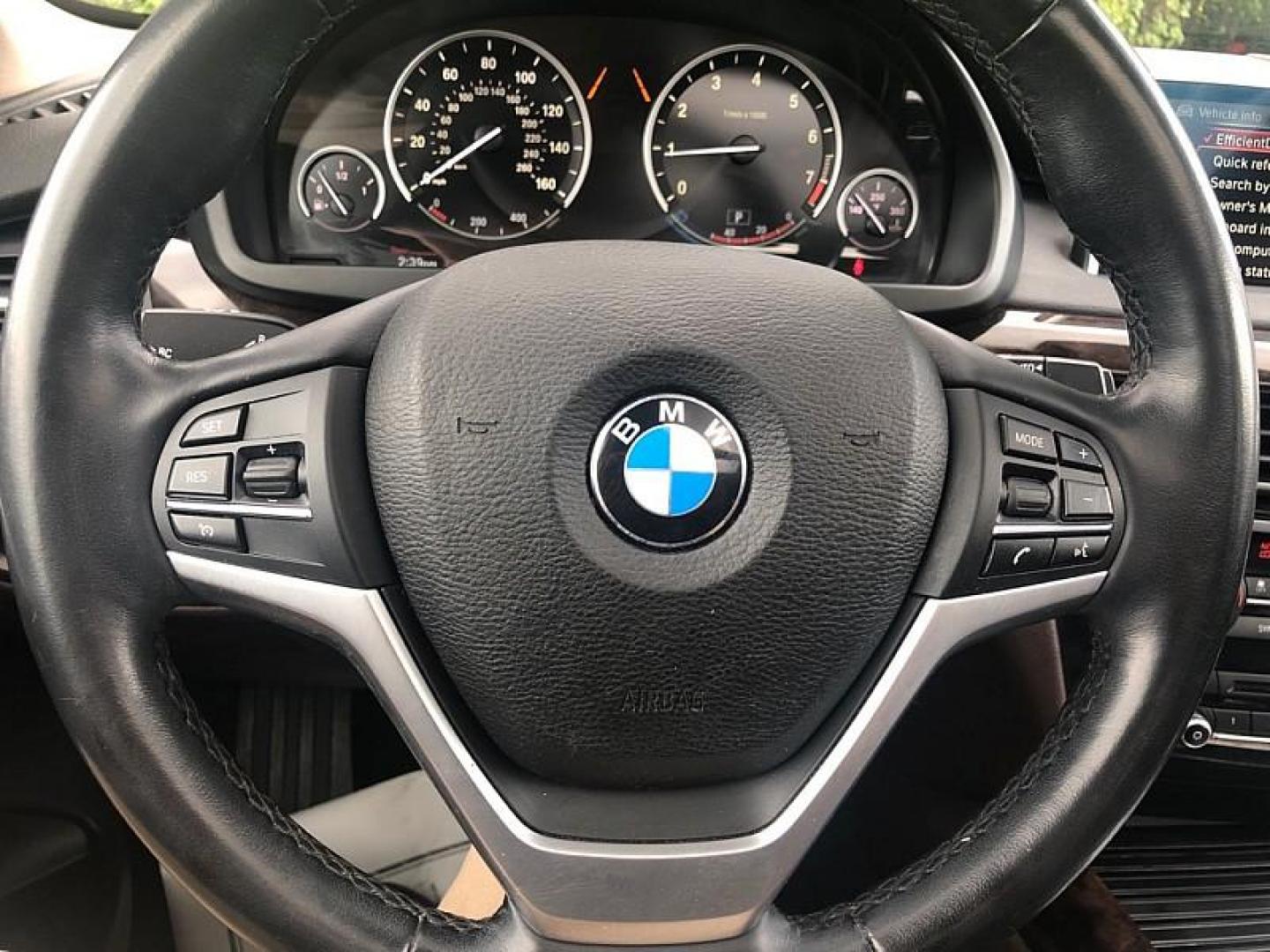 2015 WHITE /BROWN BMW X5 xDrive35i (5UXKR0C54F0) with an 3.0L L6 DOHC 24V engine, 8-Speed Automatic transmission, located at 3304 Woodville Road, Northwood, OH, 43619, (419) 210-8019, 41.612694, -83.480743 - We are #1 Auto Loan Dealer for Good Bad or No Credit we have hundreds of vehicles to choose from, stop on in or just fill out our online application to get approved for auto financing and see your credit score for free by visiting our website today. We have Low Payment Options and Terms Available - Photo#19