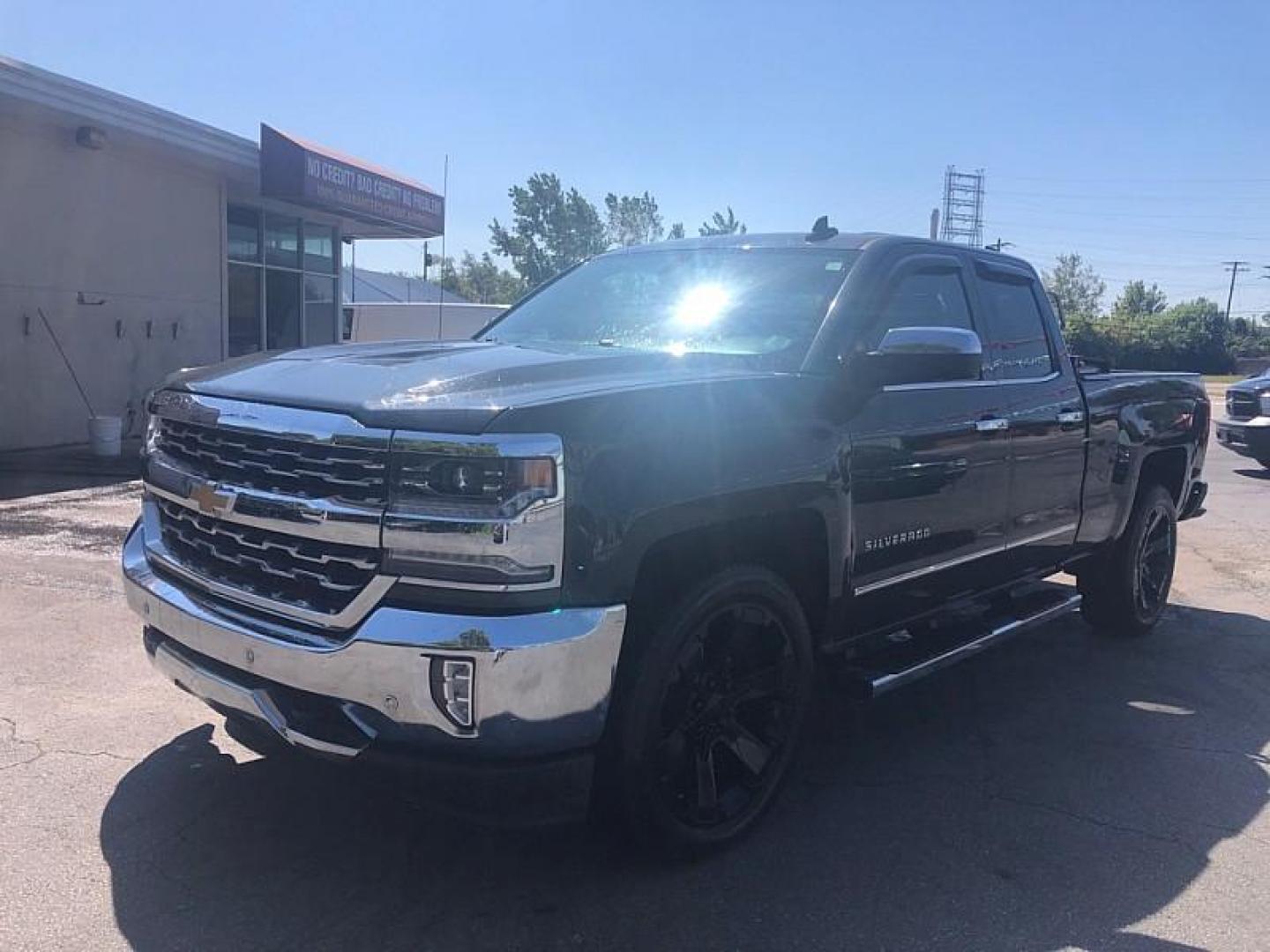 2017 GRAY /BLACK Chevrolet Silverado 1500 LTZ Double Cab Short Box 4WD (1GCVKSEC3HZ) with an 5.3L V8 OHV 16V engine, 6A transmission, located at 3304 Woodville Road, Northwood, OH, 43619, (419) 210-8019, 41.612694, -83.480743 - Photo#0