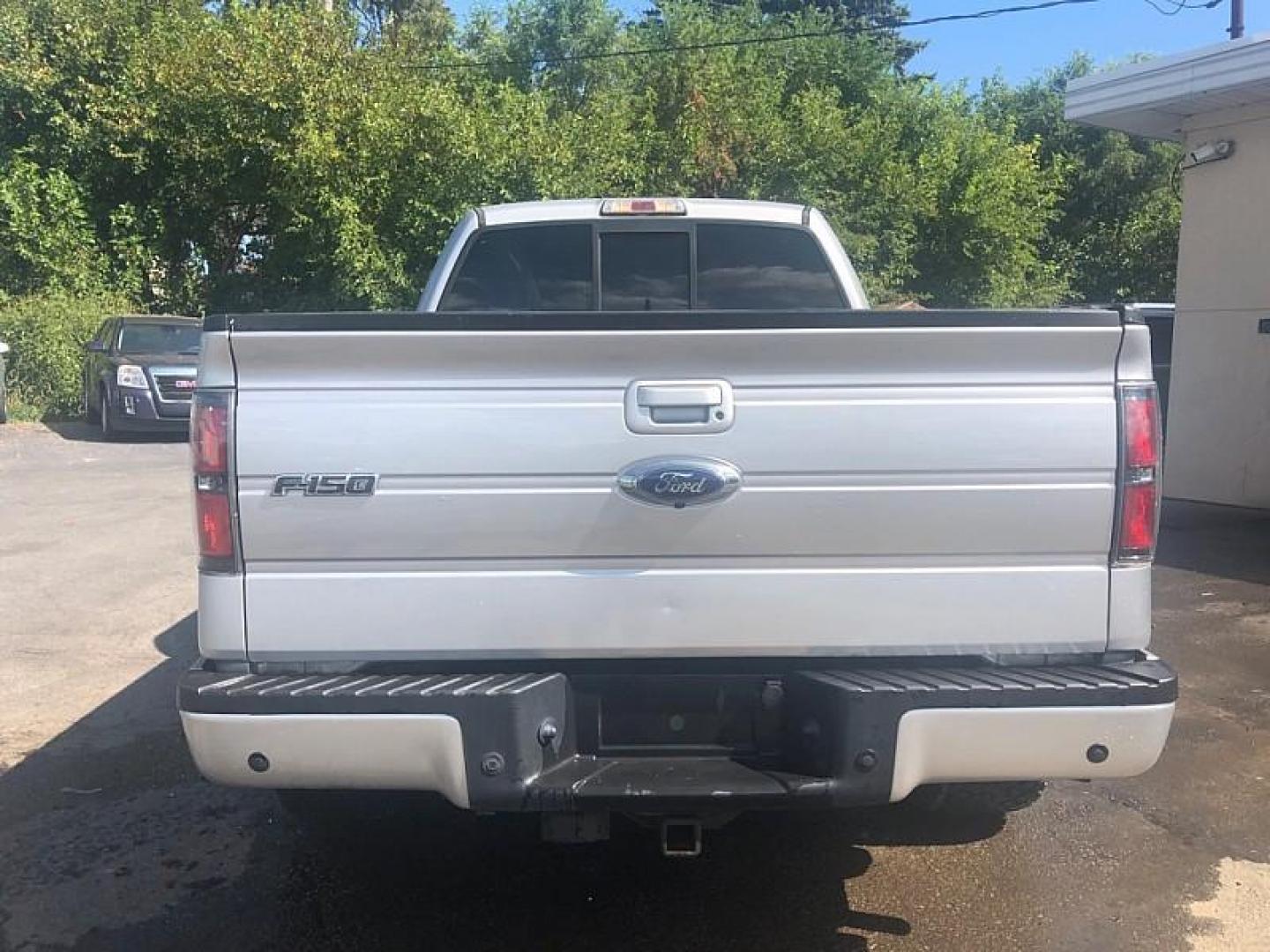 2013 SILVER /BLACK Ford F-150 XLT SuperCrew 6.5-ft. Bed 4WD (1FTFW1ET9DK) with an 3.5L V6 TURBO engine, 6-Speed Automatic transmission, located at 3304 Woodville Road, Northwood, OH, 43619, (419) 210-8019, 41.612694, -83.480743 - We are #1 Auto Loan Dealer for Good Bad or No Credit we have hundreds of vehicles to choose from, stop on in or just fill out our online application to get approved for auto financing and see your credit score for free by visiting our website today. We have Low Payment Options and Terms Available - Photo#3