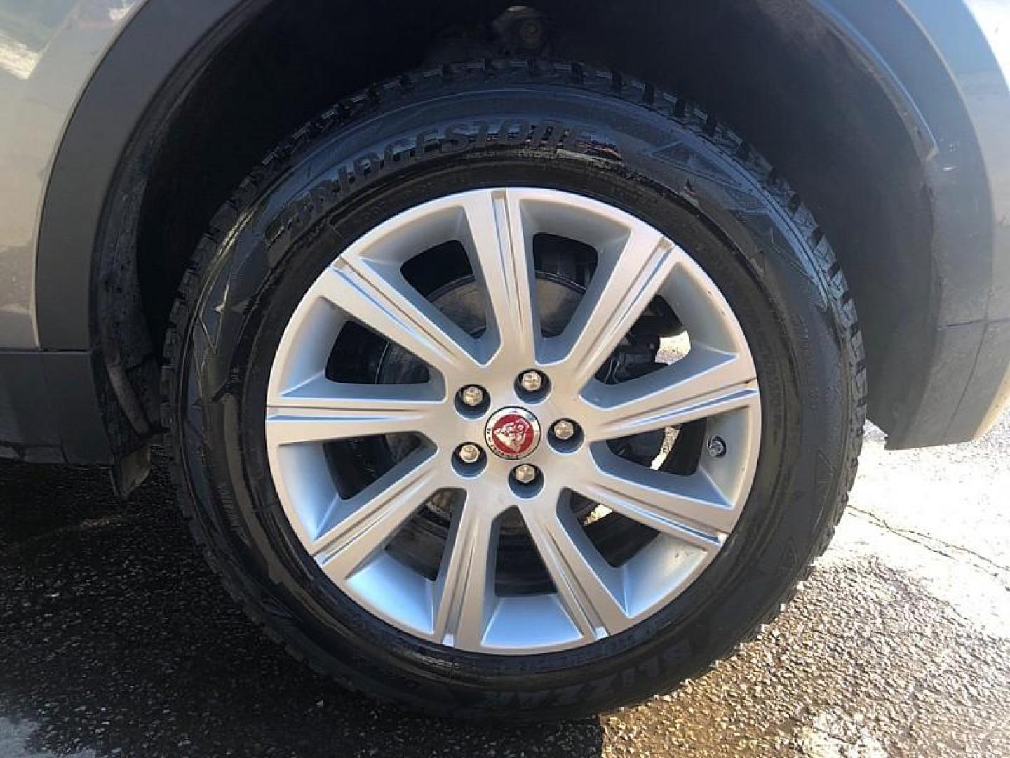 2019 GRAY /TAN Jaguar E-Pace S (SADFJ2FXXK1) with an 2.0L L4 DOHC 16V engine, 9A transmission, located at 3304 Woodville Road, Northwood, OH, 43619, (419) 210-8019, 41.612694, -83.480743 - We are #1 Auto Loan Dealer for Good Bad or No Credit we have hundreds of vehicles to choose from, stop on in or just fill out our online application to get approved for auto financing and see your credit score for free by visiting our website today. We have Low Payment Options and Terms Available - Photo#26