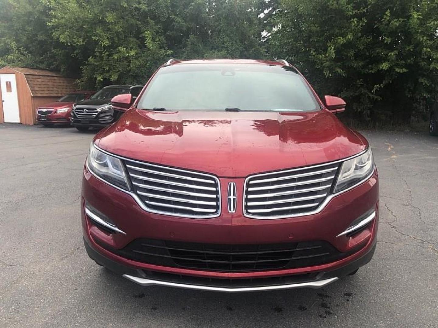 2015 RED /BLACK Lincoln MKC AWD (5LMTJ2AH6FU) with an 2.3L L4 DOHC 16V engine, 6-Speed Automatic transmission, located at 3304 Woodville Road, Northwood, OH, 43619, (419) 210-8019, 41.612694, -83.480743 - We are #1 Auto Loan Dealer for Good Bad or No Credit we have hundreds of vehicles to choose from, stop on in or just fill out our online application to get approved for auto financing and see your credit score for free by visiting our website today. We have Low Payment Options and Terms Available - Photo#7