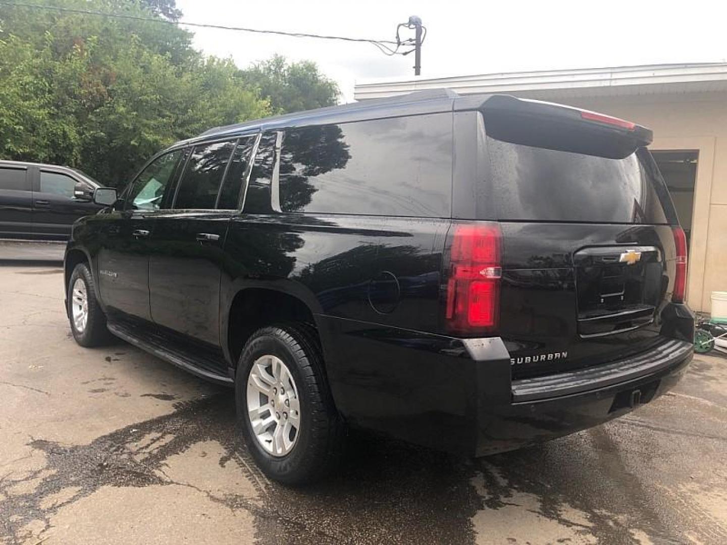 2020 BLACK /BLACK Chevrolet Suburban LS 4WD (1GNSKGKC6LR) with an 5.3L V8 OHV 16V engine, 6A transmission, located at 3304 Woodville Road, Northwood, OH, 43619, (419) 210-8019, 41.612694, -83.480743 - We are #1 Auto Loan Dealer for Good Bad or No Credit we have hundreds of vehicles to choose from, stop on in or just fill out our online application to get approved for auto financing and see your credit score for free by visiting our website today. We have Low Payment Options and Terms Available - Photo#2