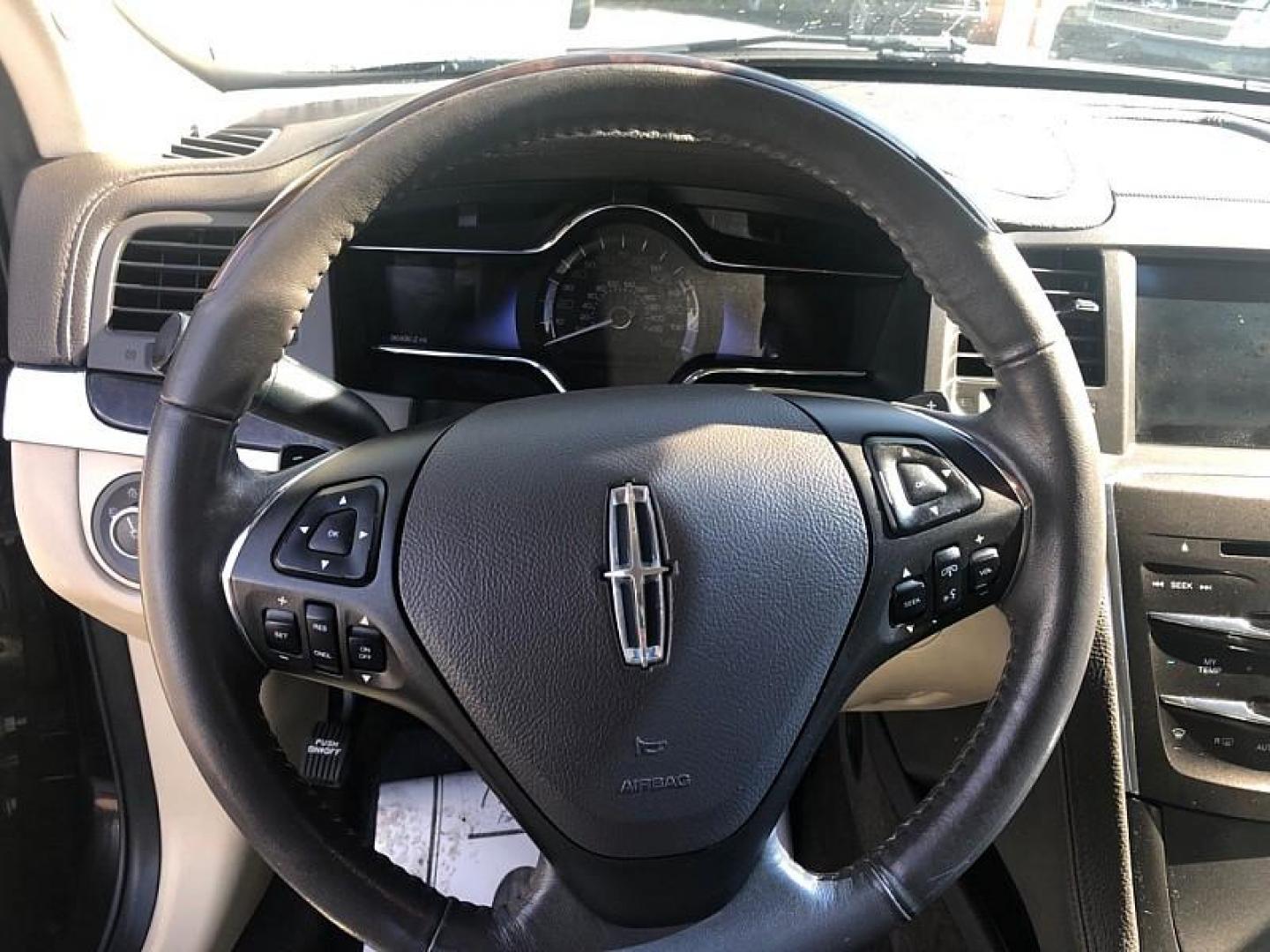 2013 BROWN /TAN Lincoln MKS FWD (1LNHL9DK1DG) with an 3.5L V6 DOHC 24V engine, 6-Speed Automatic transmission, located at 3304 Woodville Road, Northwood, OH, 43619, (419) 210-8019, 41.612694, -83.480743 - Photo#18