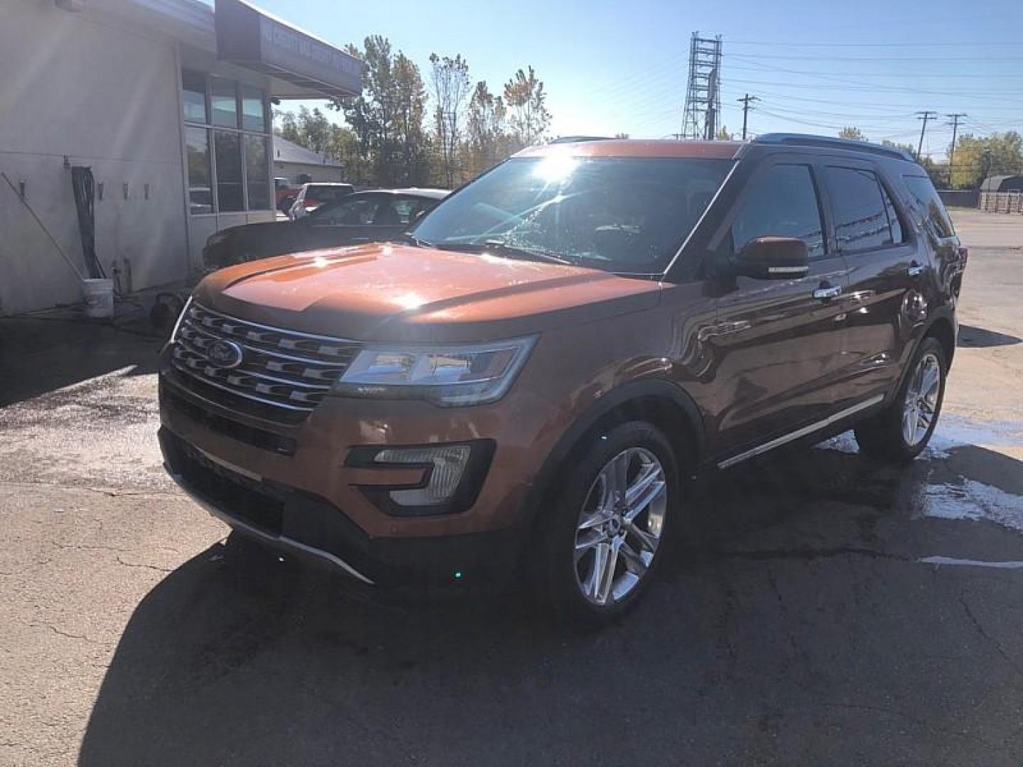 2017 ORANGE /BLACK Ford Explorer Limited 4WD (1FM5K8F87HG) with an 3.5L V6 DOHC 24V engine, 6A transmission, located at 3304 Woodville Road, Northwood, OH, 43619, (419) 210-8019, 41.612694, -83.480743 - We are #1 Auto Loan Dealer for Good Bad or No Credit we have hundreds of vehicles to choose from, stop on in or just fill out our online application to get approved for auto financing and see your credit score for free by visiting our website today. We have Low Payment Options and Terms Available - Photo#0