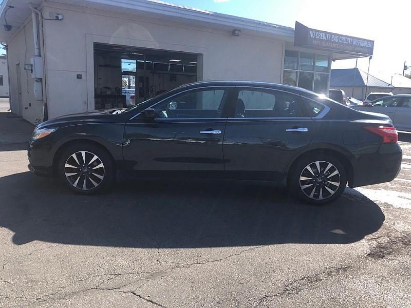 2016 BLACK /BLACK Nissan Altima 2.5 SL (1N4AL3APXGN) with an 2.5L L4 DOHC 16V engine, CVT transmission, located at 3304 Woodville Road, Northwood, OH, 43619, (419) 210-8019, 41.612694, -83.480743 - We are #1 Auto Loan Dealer for Good Bad or No Credit we have hundreds of vehicles to choose from, stop on in or just fill out our online application to get approved for auto financing and see your credit score for free by visiting our website today. We have Low Payment Options and Terms Available - Photo#1