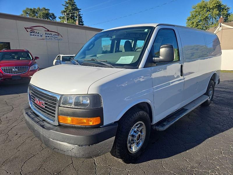 photo of 2017 GMC Savana G2500 Cargo