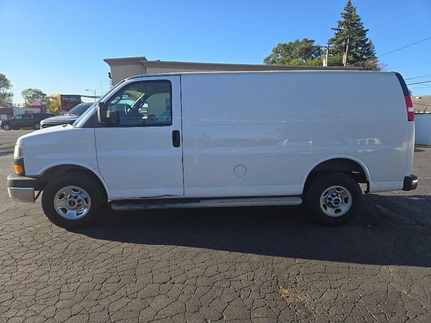 2017 WHITE /GREY GMC Savana G2500 Cargo (1GTW7AFF3H1) with an 4.8L V8 FFV engine, 6A transmission, located at 3304 Woodville Road, Northwood, OH, 43619, (419) 210-8019, 41.612694, -83.480743 - We are #1 Auto Loan Dealer for Good Bad or No Credit we have hundreds of vehicles to choose from, stop on in or just fill out our online application to get approved for auto financing and see your credit score for free by visiting our website today. We have Low Payment Options and Terms Available - Photo#1