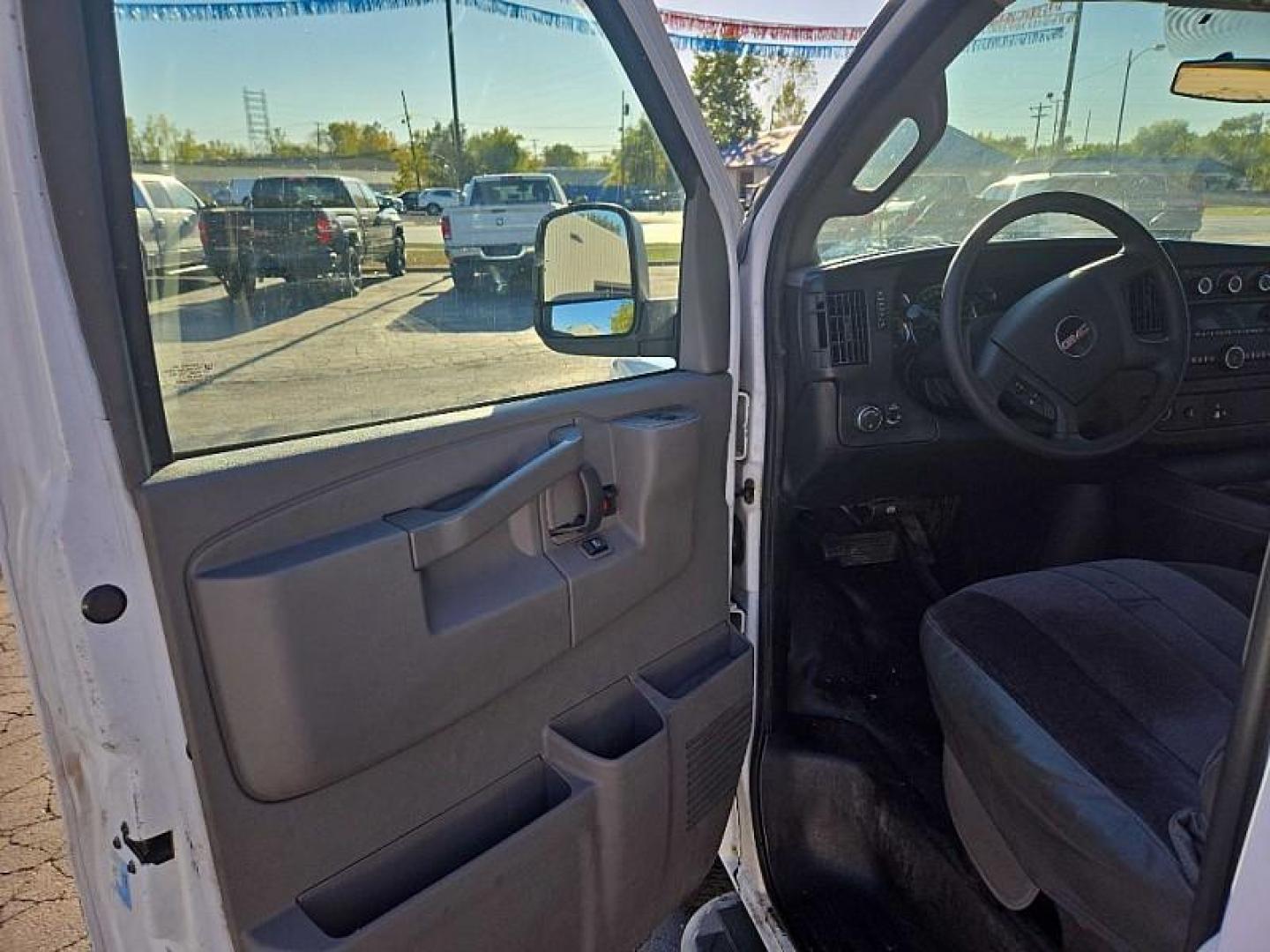 2017 WHITE /GREY GMC Savana G2500 Cargo (1GTW7AFF3H1) with an 4.8L V8 FFV engine, 6A transmission, located at 3304 Woodville Road, Northwood, OH, 43619, (419) 210-8019, 41.612694, -83.480743 - We are #1 Auto Loan Dealer for Good Bad or No Credit we have hundreds of vehicles to choose from, stop on in or just fill out our online application to get approved for auto financing and see your credit score for free by visiting our website today. We have Low Payment Options and Terms Available - Photo#8