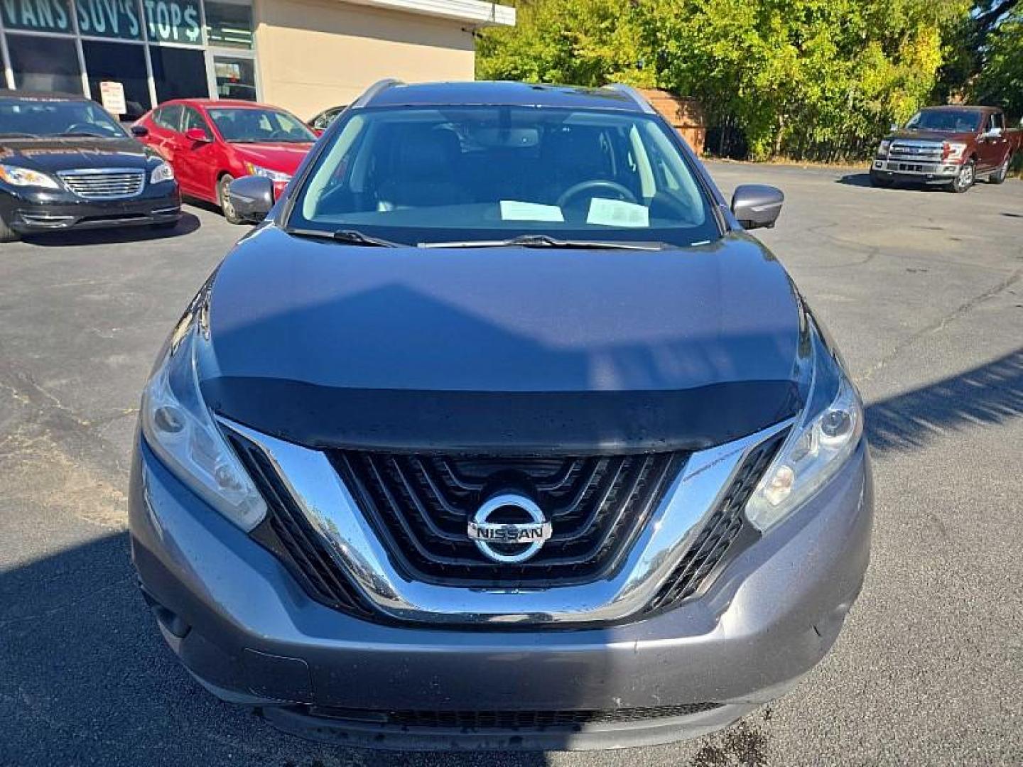 2015 GREY /BLACK Nissan Murano Platinum AWD (5N1AZ2MH6FN) with an 3.5L V6 DOHC 24V engine, Continuously Variable Transmission transmission, located at 3304 Woodville Road, Northwood, OH, 43619, (419) 210-8019, 41.612694, -83.480743 - We are #1 Auto Loan Dealer for Good Bad or No Credit we have hundreds of vehicles to choose from, stop on in or just fill out our online application to get approved for auto financing and see your credit score for free by visiting our website today. We have Low Payment Options and Terms Available - Photo#7