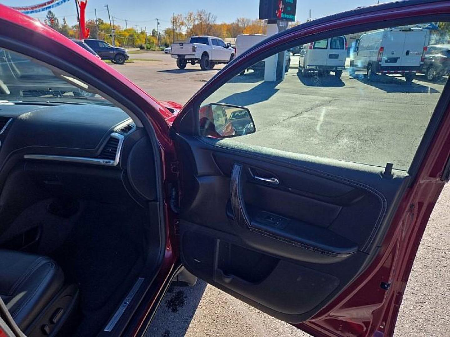 2017 RED /BLACK GMC Acadia SLT-2 AWD (1GKKVSKD2HJ) with an 3.6L V6 DOHC 24V engine, 6A transmission, located at 3304 Woodville Road, Northwood, OH, 43619, (419) 210-8019, 41.612694, -83.480743 - We are #1 Auto Loan Dealer for Good Bad or No Credit we have hundreds of vehicles to choose from, stop on in or just fill out our online application to get approved for auto financing and see your credit score for free by visiting our website today. We have Low Payment Options and Terms Available - Photo#16