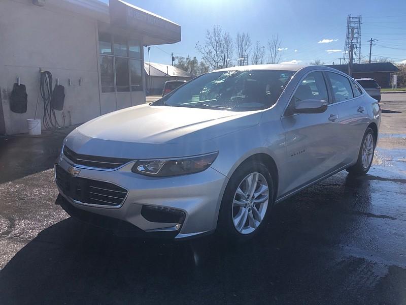 photo of 2017 Chevrolet Malibu 1LT