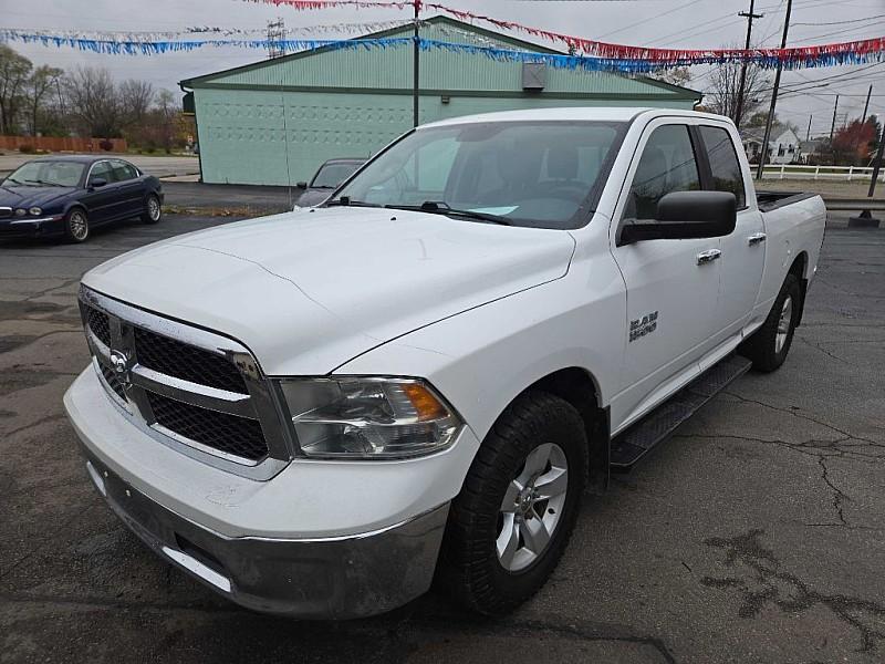 photo of 2016 RAM 1500 SLT Quad Cab 2WD