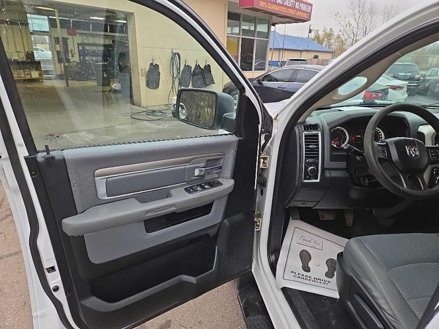 2016 WHITE /GREY RAM 1500 SLT Quad Cab 2WD (1C6RR6GG2GS) with an 3.6L V6 DOHC 24V FFV engine, 6A transmission, located at 3304 Woodville Road, Northwood, OH, 43619, (419) 210-8019, 41.612694, -83.480743 - Your #1 Destination for Auto Loans and mdash;No Matter Your Credit!At our dealership, we cater to everyone and mdash;whether you have good, bad, or no credit. With hundreds of vehicles to choose from, you can easily find the perfect car, truck, or SUV that fits your needs.Get Approved Today!Visit ou - Photo#28