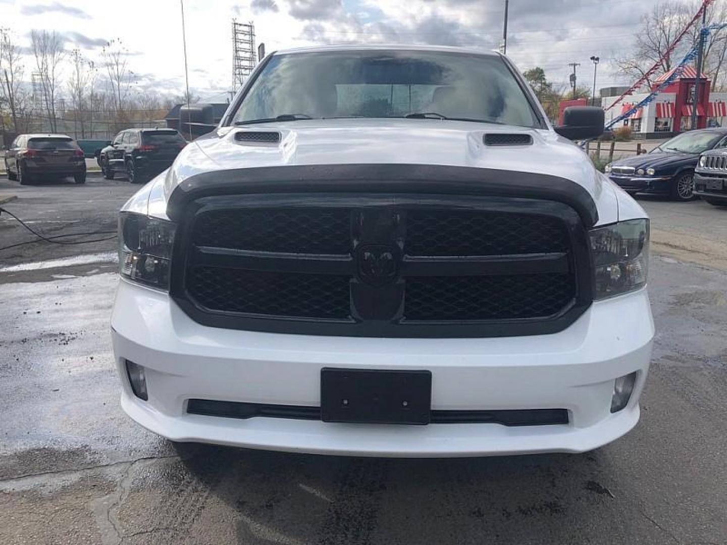 2020 WHITE /BLACK RAM 1500 Classic Tradesman Crew Cab SWB 4WD (1C6RR7KT8LS) with an 5.7L V8 OHV 16V engine, 8A transmission, located at 3304 Woodville Road, Northwood, OH, 43619, (419) 210-8019, 41.612694, -83.480743 - Your #1 Destination for Auto Loans and mdash;No Matter Your Credit!At our dealership, we cater to everyone and mdash;whether you have good, bad, or no credit. With hundreds of vehicles to choose from, you can easily find the perfect car, truck, or SUV that fits your needs.Get Approved Today!Visit ou - Photo#7