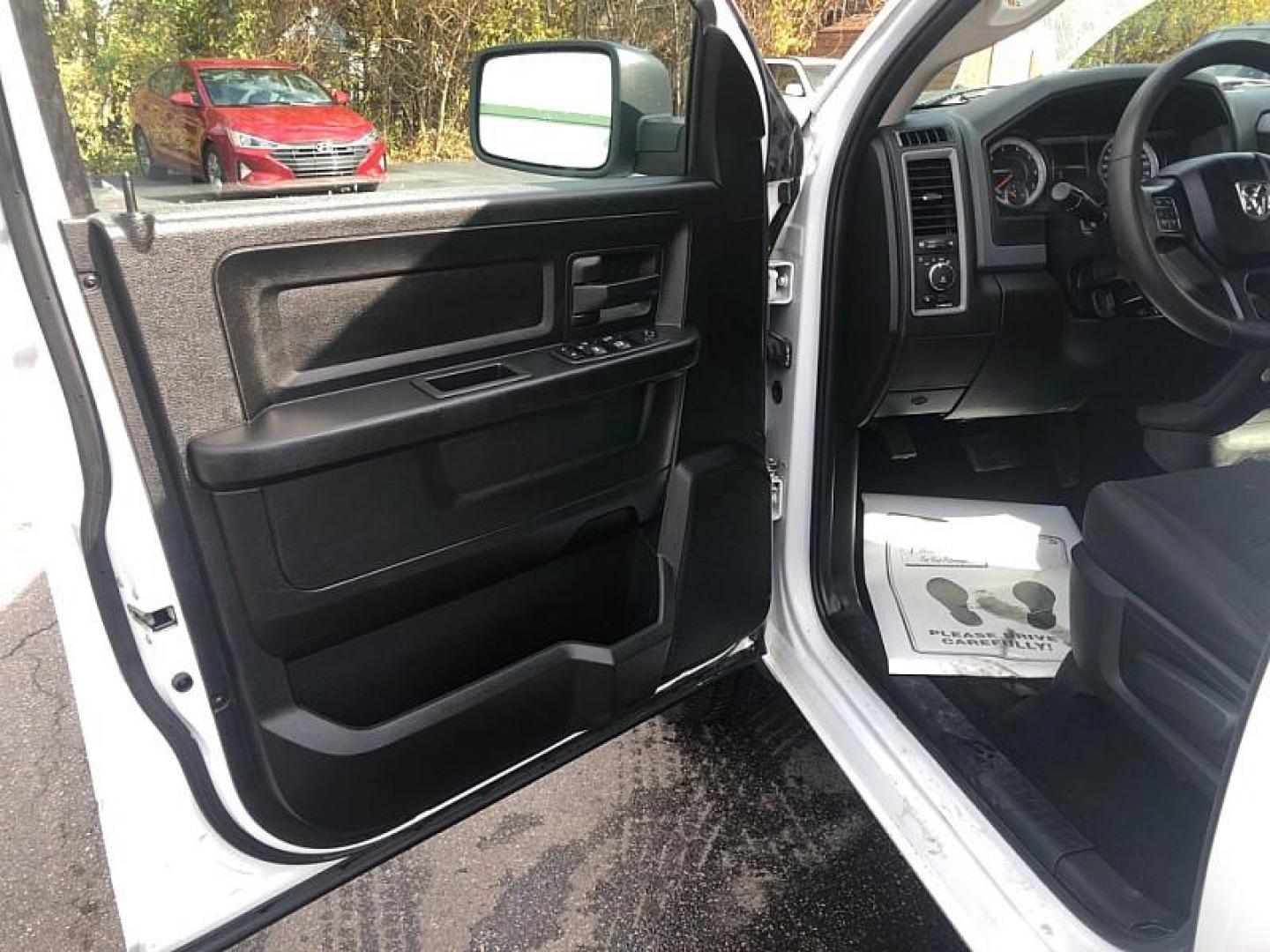 2020 WHITE /BLACK RAM 1500 Classic Tradesman Crew Cab SWB 4WD (1C6RR7KT8LS) with an 5.7L V8 OHV 16V engine, 8A transmission, located at 3304 Woodville Road, Northwood, OH, 43619, (419) 210-8019, 41.612694, -83.480743 - Your #1 Destination for Auto Loans and mdash;No Matter Your Credit!At our dealership, we cater to everyone and mdash;whether you have good, bad, or no credit. With hundreds of vehicles to choose from, you can easily find the perfect car, truck, or SUV that fits your needs.Get Approved Today!Visit ou - Photo#8