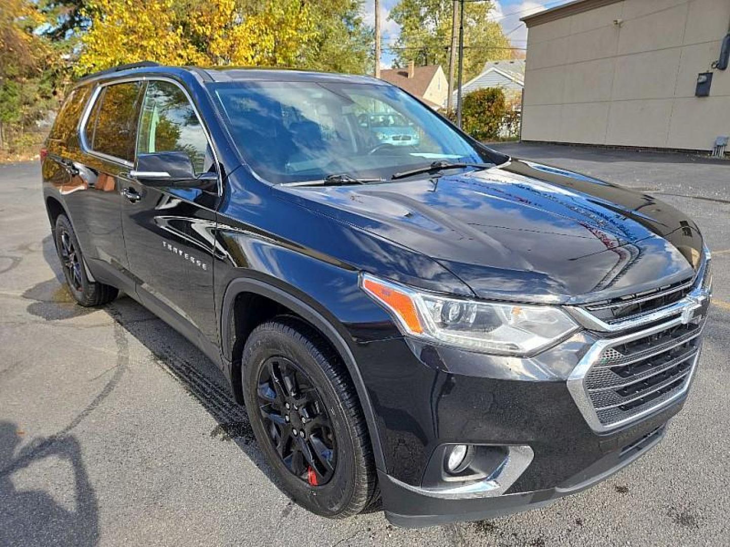 2019 BLACK /BLACK Chevrolet Traverse LT Feather AWD (1GNEVHKW4KJ) with an 3.6L V6 DOHC 24V engine, 9A transmission, located at 3304 Woodville Road, Northwood, OH, 43619, (419) 210-8019, 41.612694, -83.480743 - Your #1 Destination for Auto Loans and mdash;No Matter Your Credit!At our dealership, we cater to everyone and mdash;whether you have good, bad, or no credit. With hundreds of vehicles to choose from, you can easily find the perfect car, truck, or SUV that fits your needs.Get Approved Today!Visit ou - Photo#6