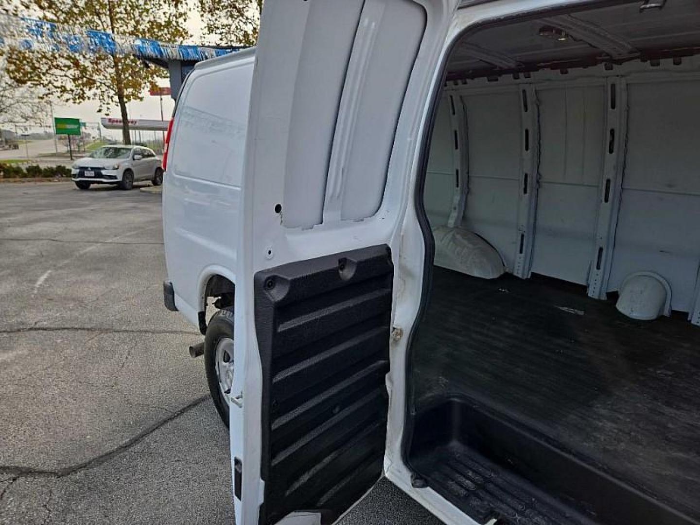 2021 WHITE /TAN Chevrolet Express 2500 Cargo Extended (1GCWGBF70M1) with an 6.6L V8 OHV 16V engine, 6A transmission, located at 3304 Woodville Road, Northwood, OH, 43619, (419) 210-8019, 41.612694, -83.480743 - Your #1 Destination for Auto Loans and mdash;No Matter Your Credit!At our dealership, we cater to everyone and mdash;whether you have good, bad, or no credit. With hundreds of vehicles to choose from, you can easily find the perfect car, truck, or SUV that fits your needs.Get Approved Today!Visit ou - Photo#12