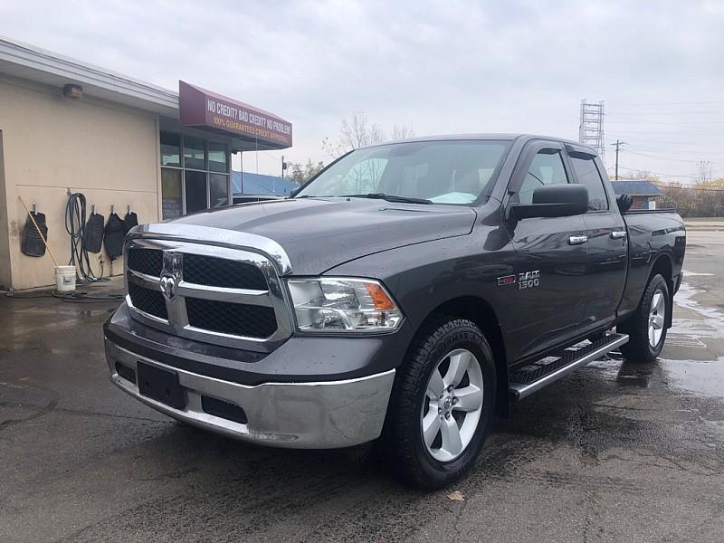 photo of 2016 RAM 1500 SLT Quad Cab 4WD